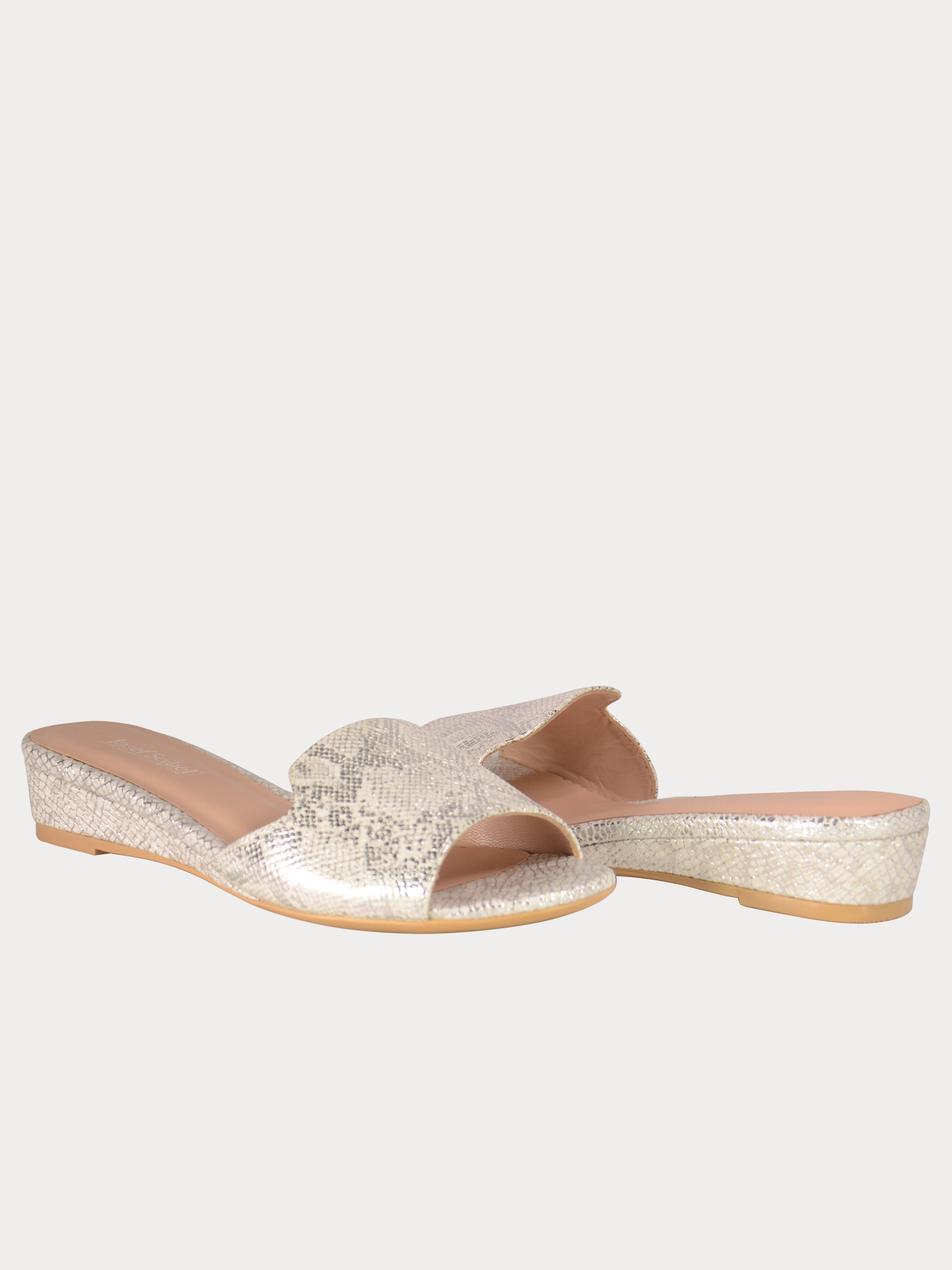 Josef Seibel Women's Micro Sandals #color_Tan