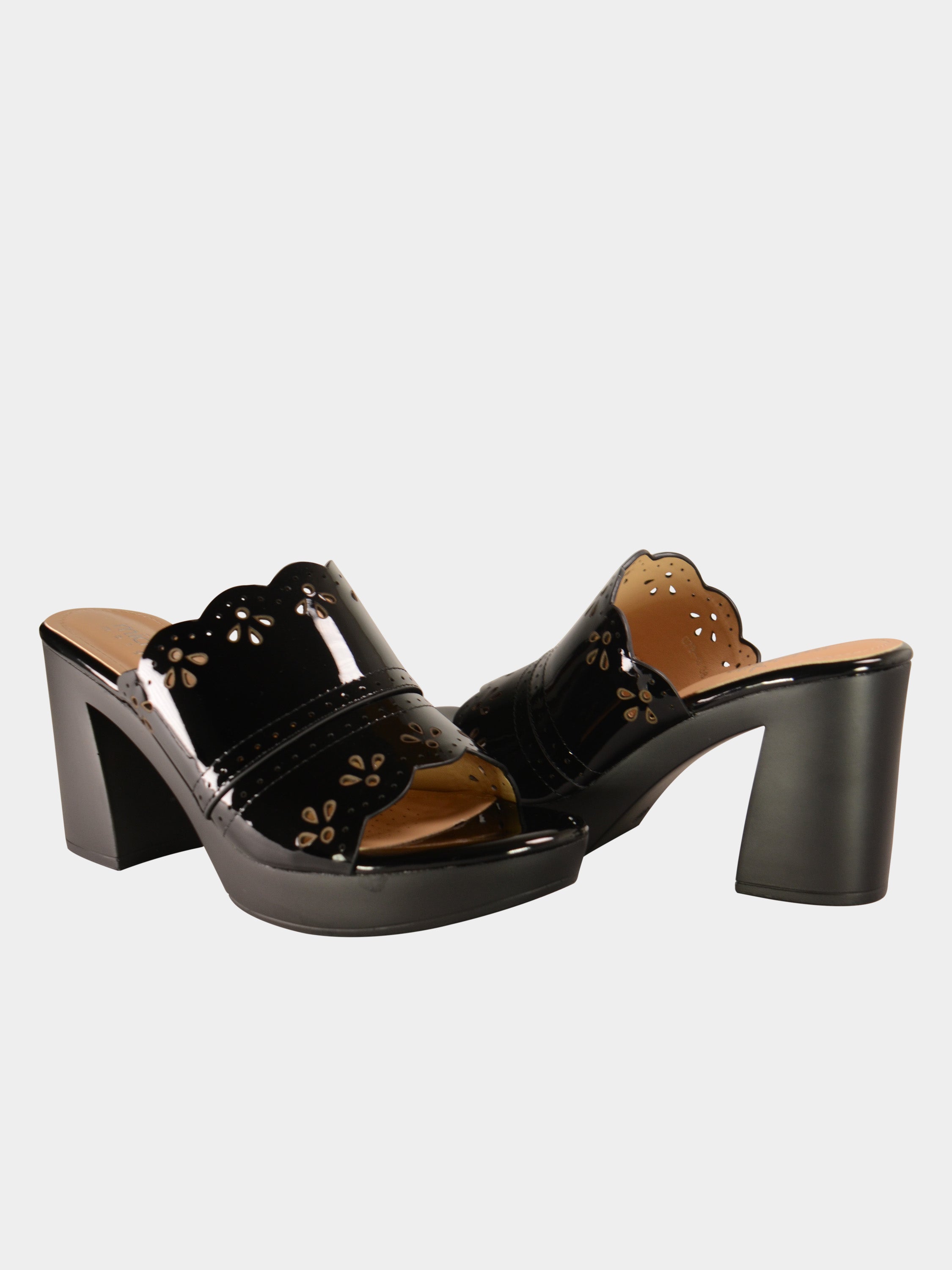 Michelle Morgan 078-5 Floral Border Cut Heel Sandals #color_Black
