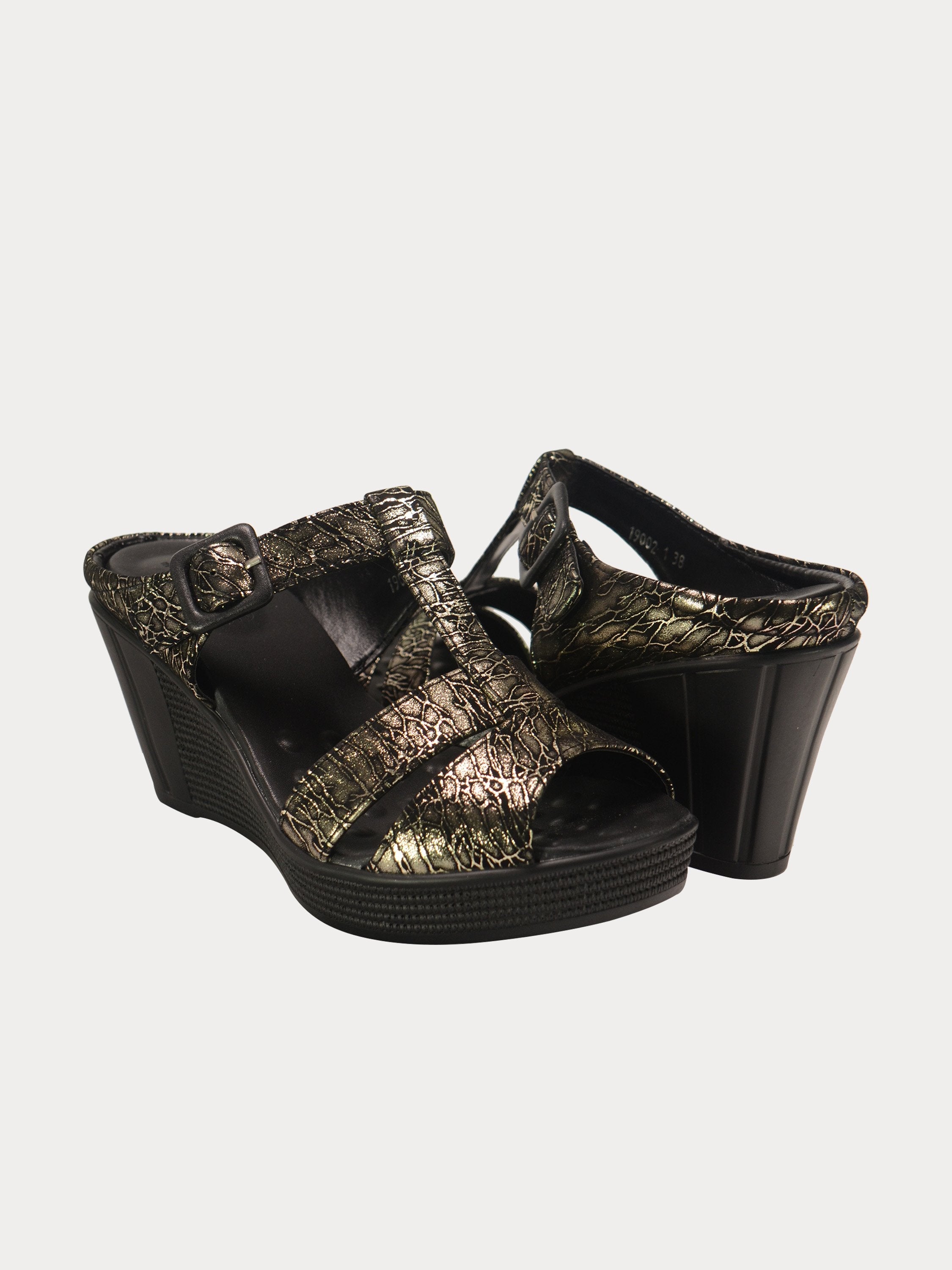 Michelle Morgan 190021 Leather Wedged Sandals #color_Gold