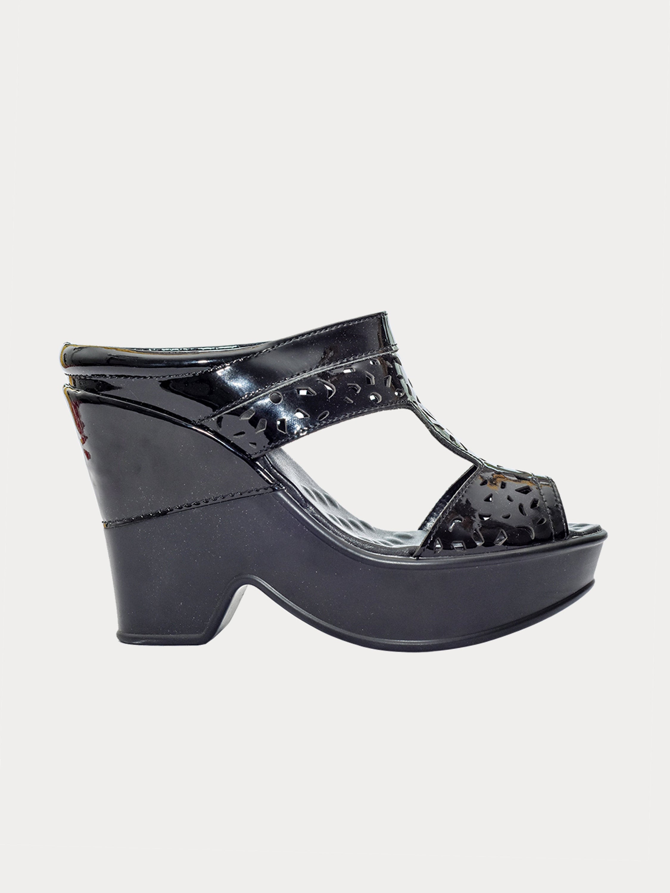 Michelle Morgan 88827109 Massage Insole Heel Sandals #color_Black