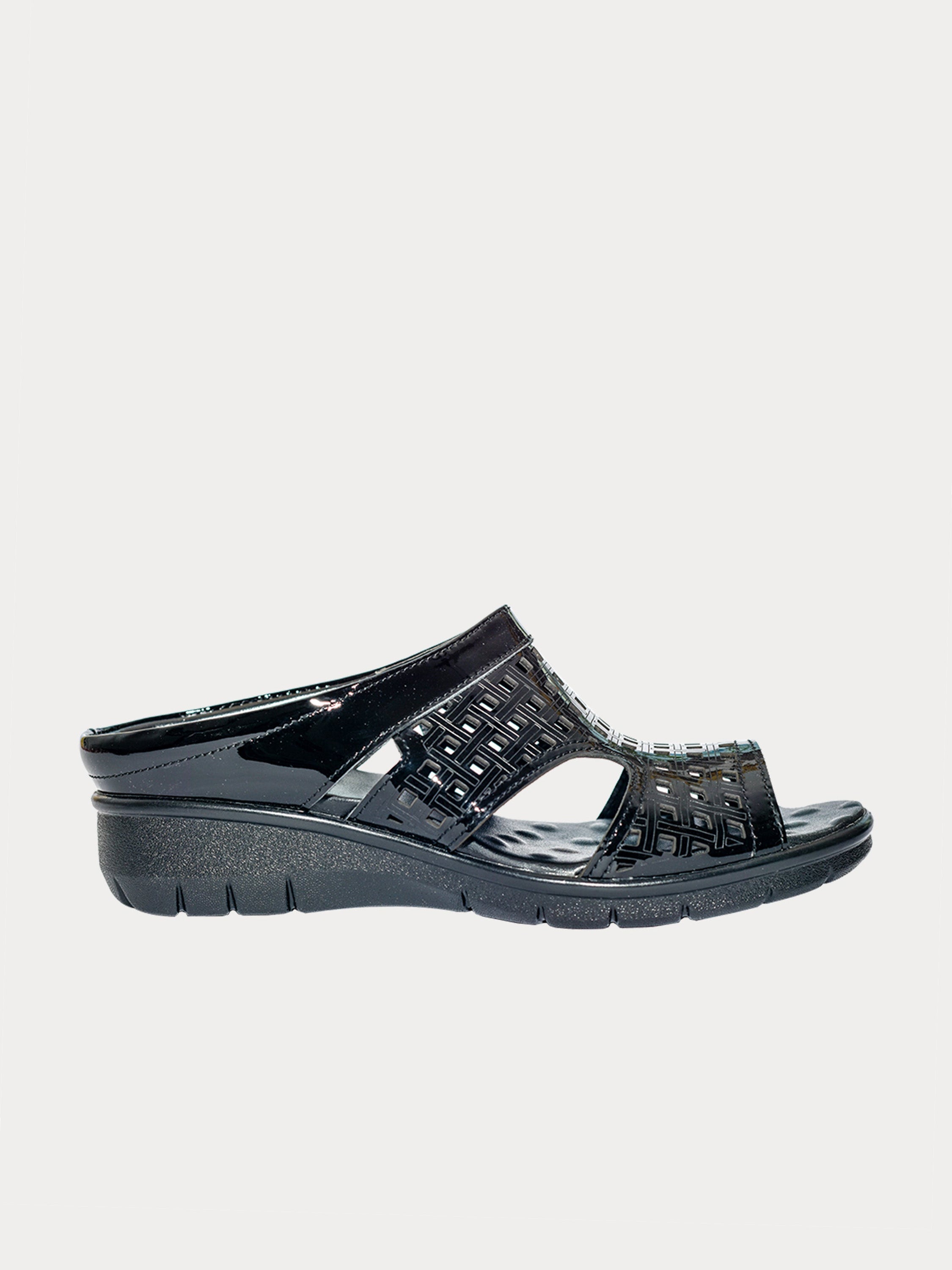 Michelle Morgan 1839770 Square Cut Slider Sandals #color_Black