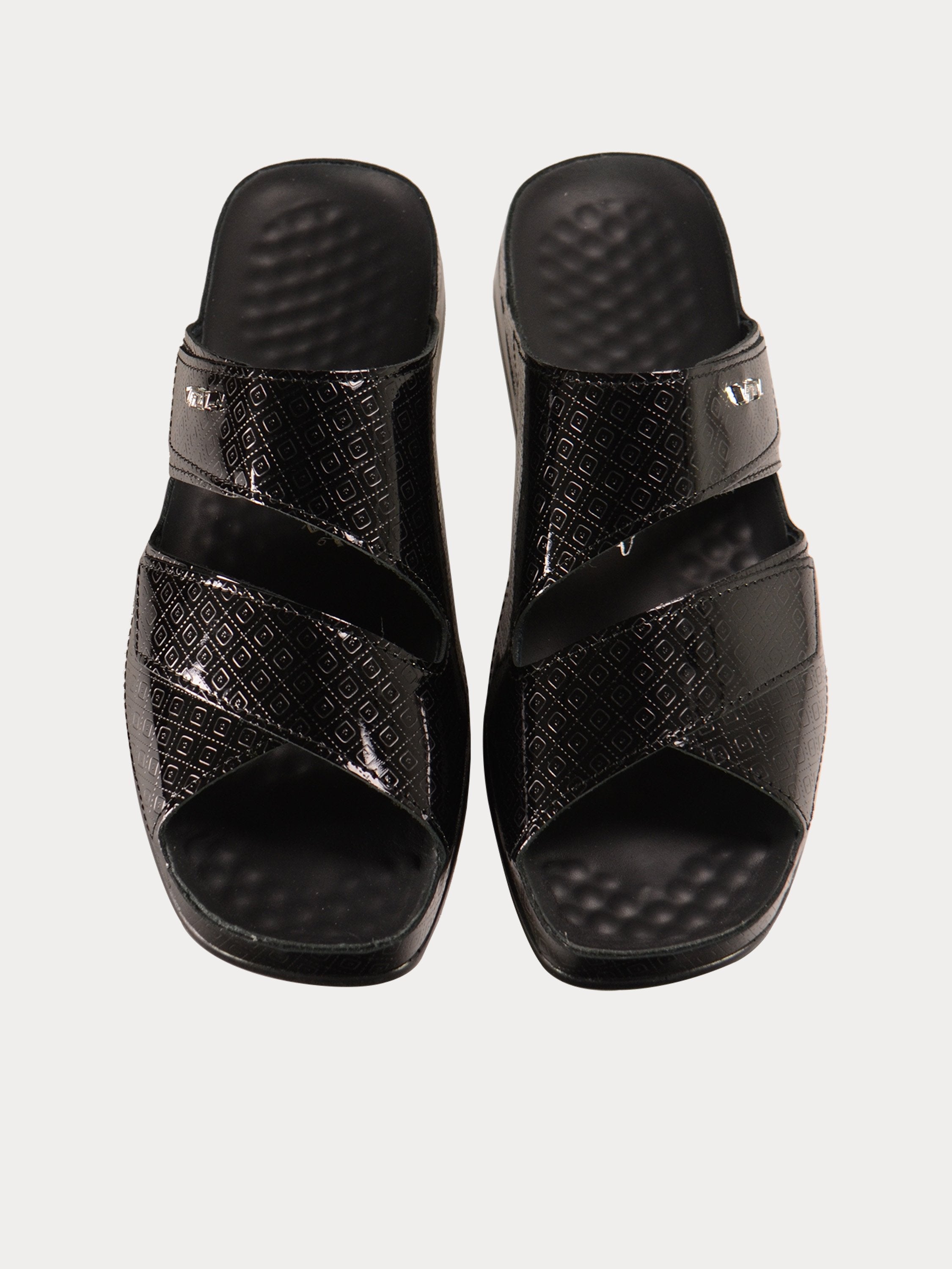 Vital Women's Flat Leather Sandals #color_Black