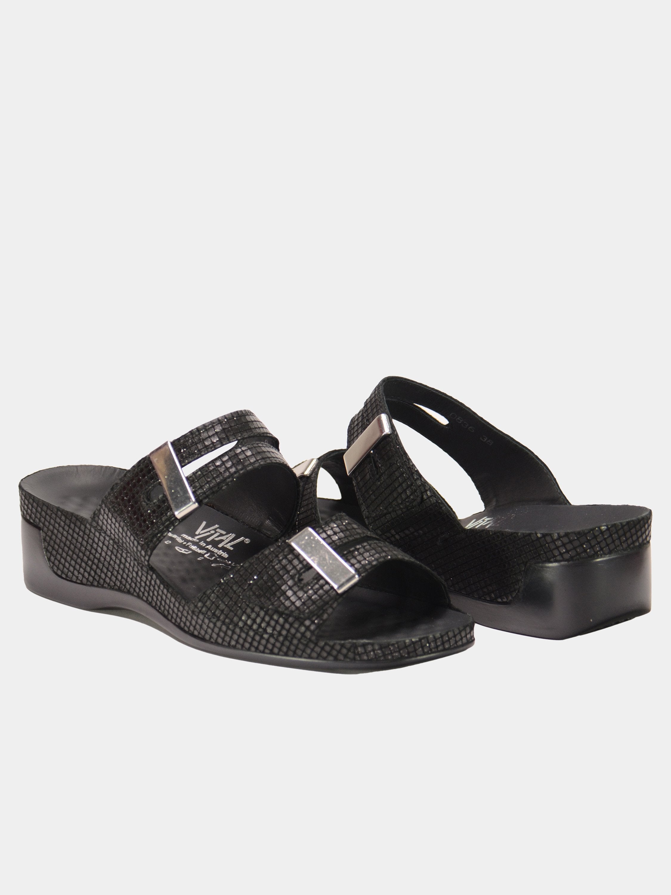 Vital Women's Grid Detailed Slider Leather Sandals #color_Black