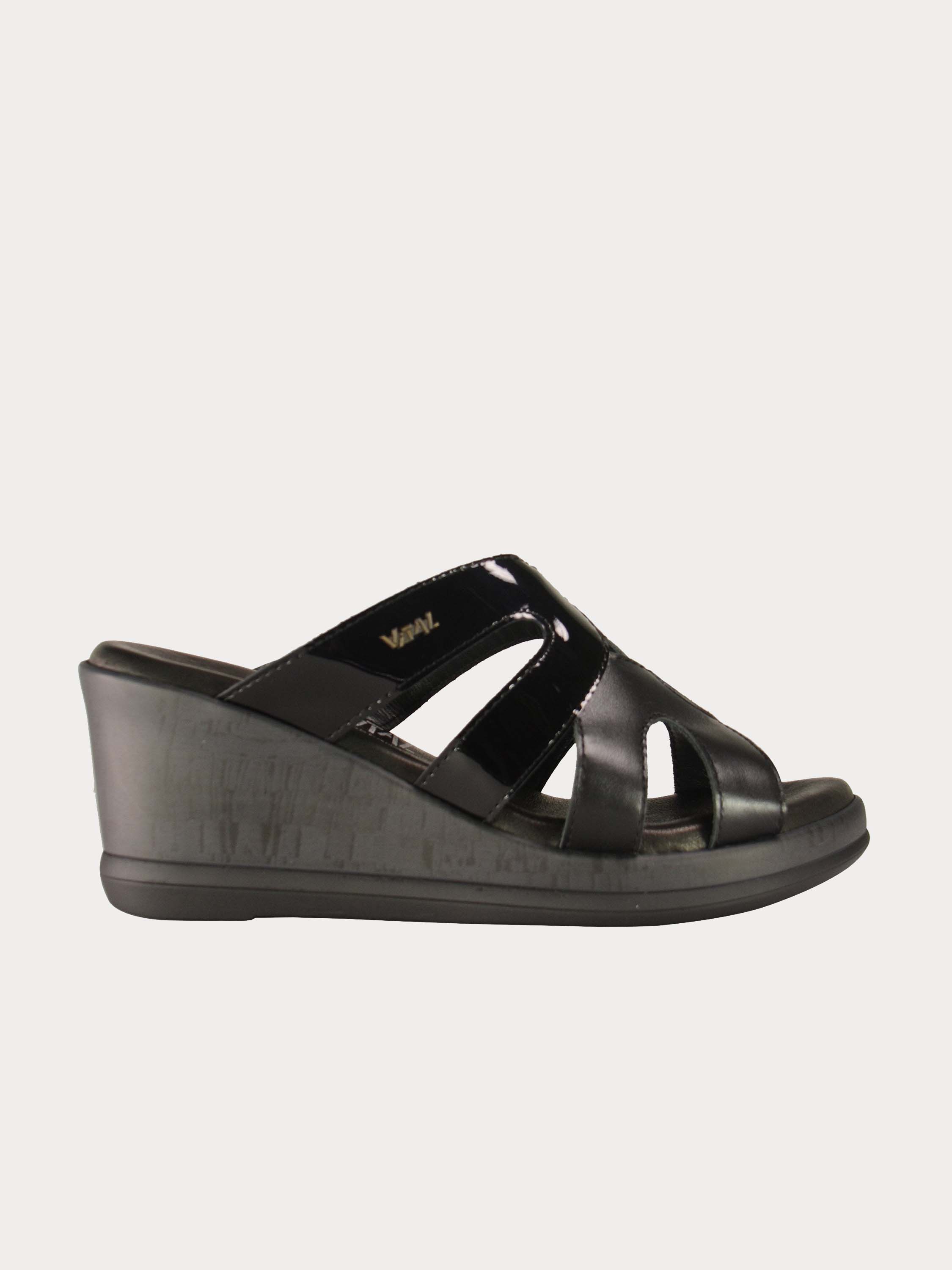 Vital Women's Patent Leather Detailed Wedges #color_Black