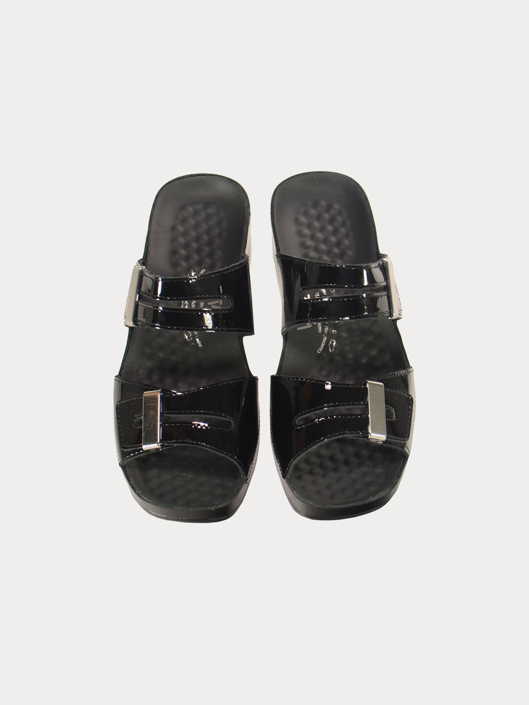 Vital Women's Slider Sandals #color_Black
