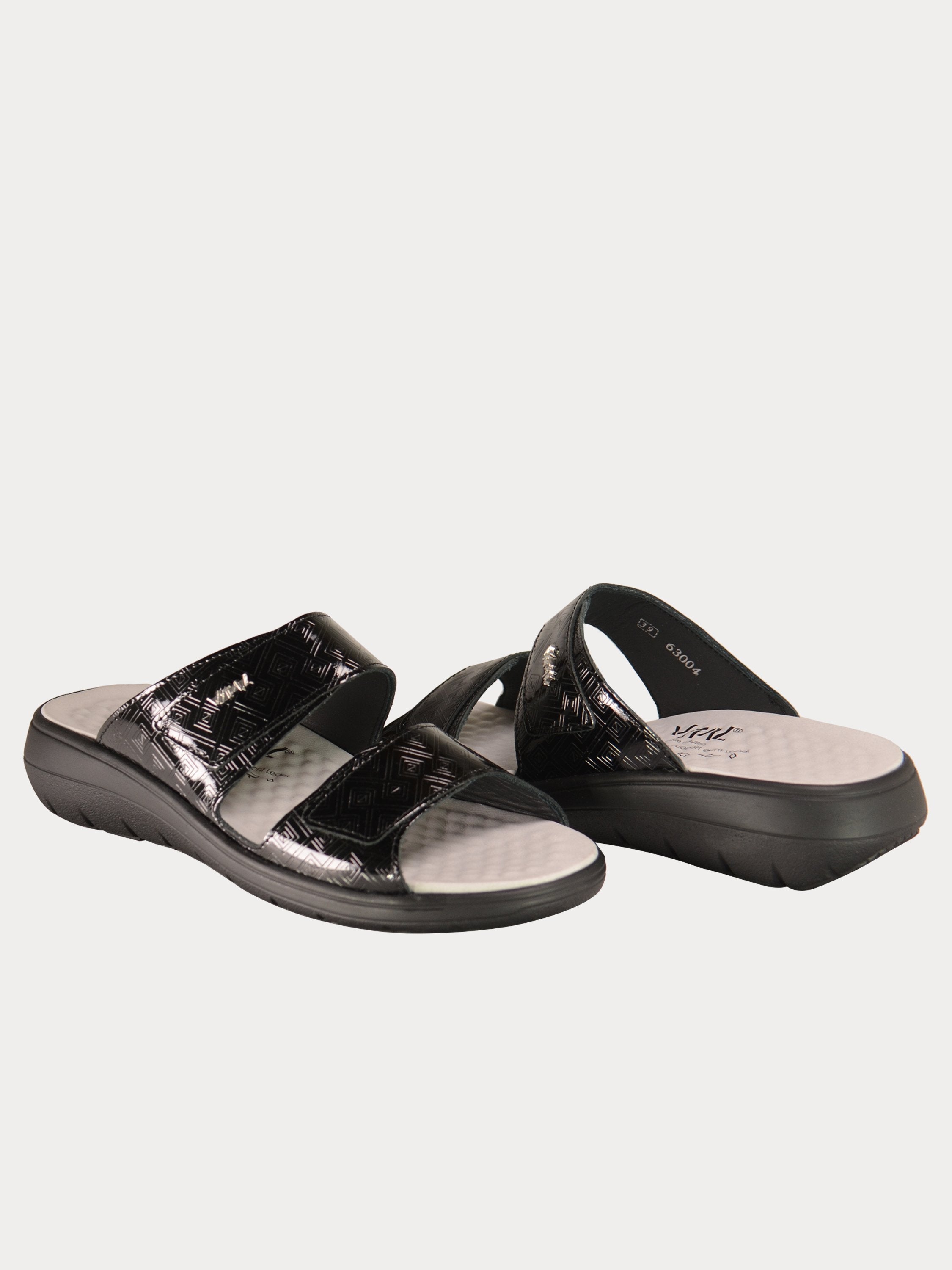 Vital Women's Square Detail Strap Sandals #color_Black
