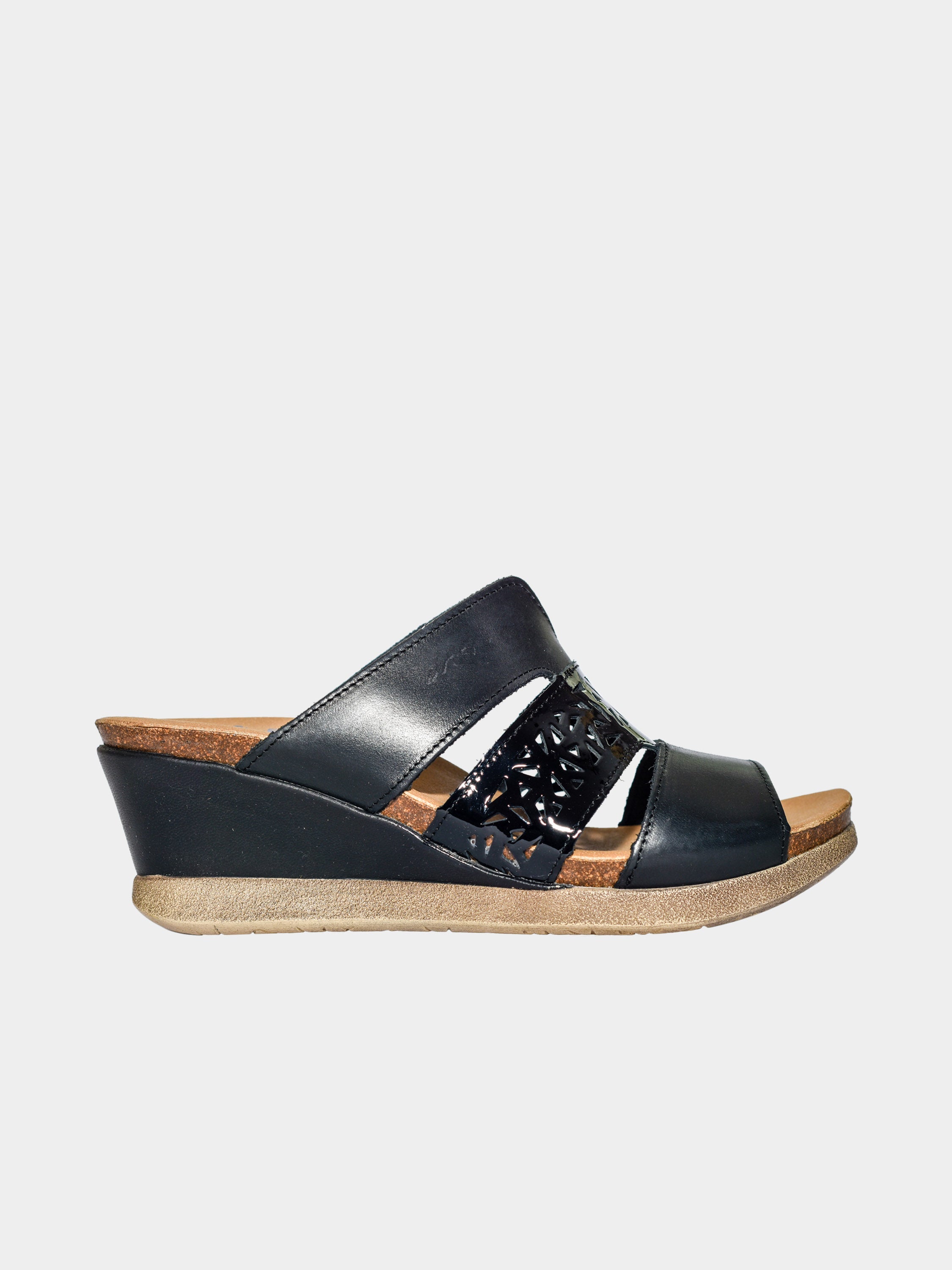 Wanda Panda Women's Magnolia Slip On Sandals #color_Black