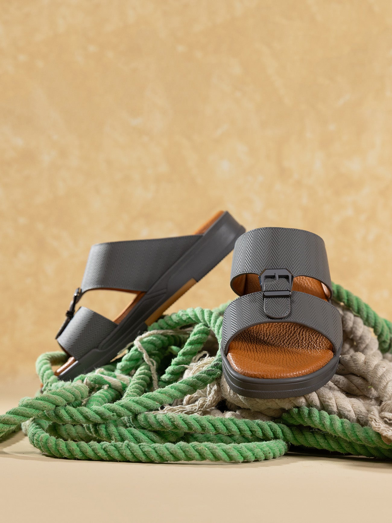 Barjeel Uno MSA124 Men Arabic Sandals #color_Gray