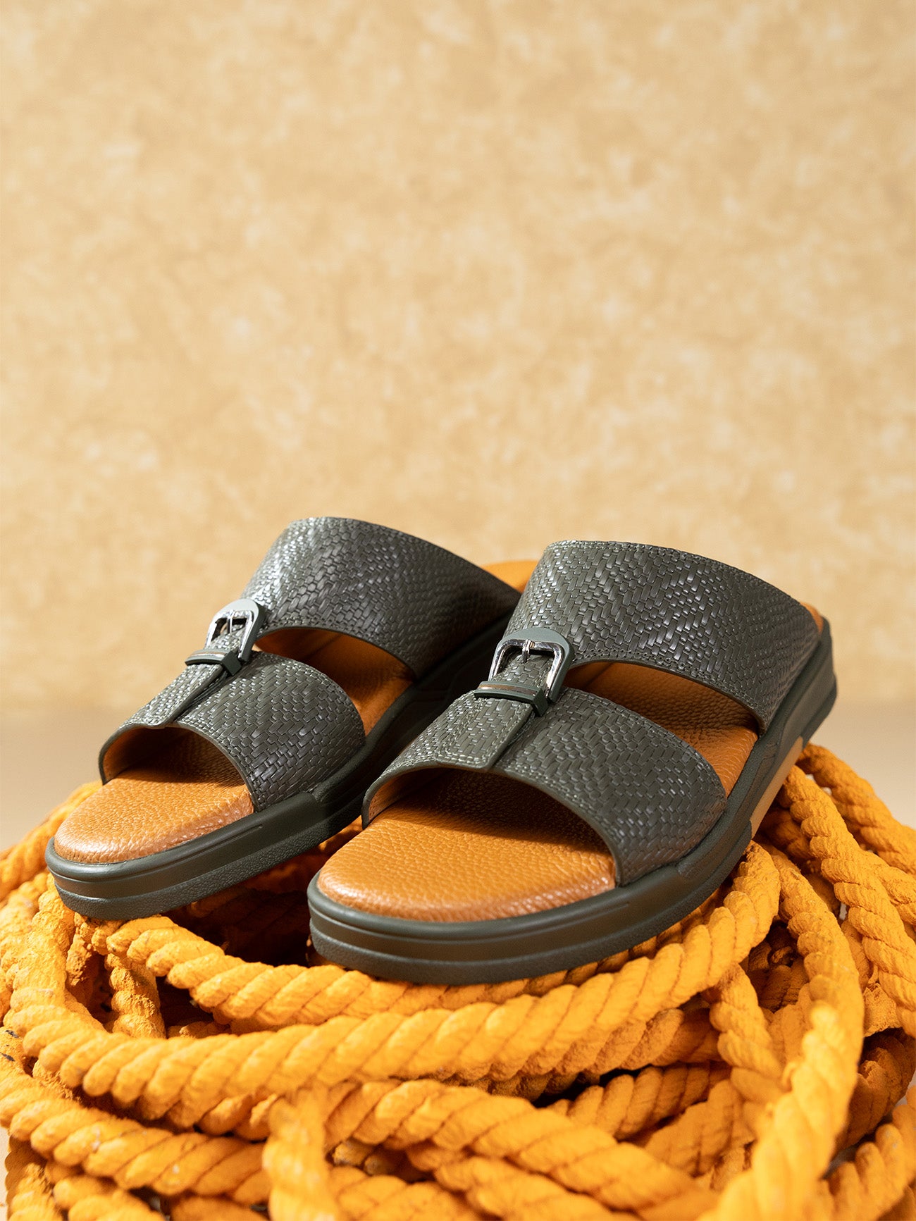 Barjeel Uno MSA145 Men Arabic Sandals #color_Green