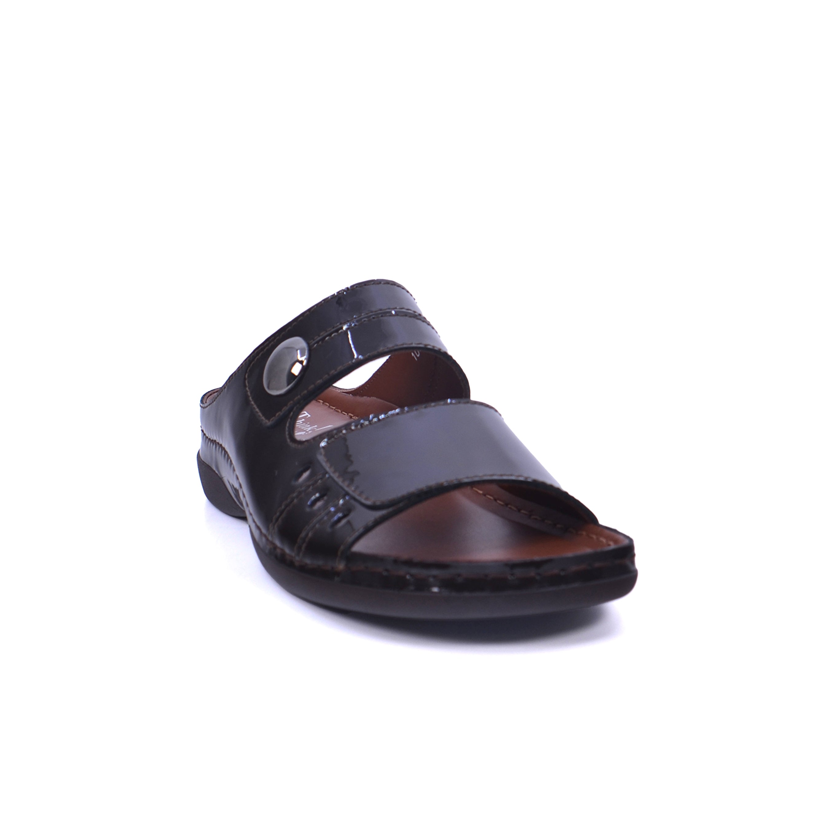 Think 106-138 Women's Sandals #color_Brown