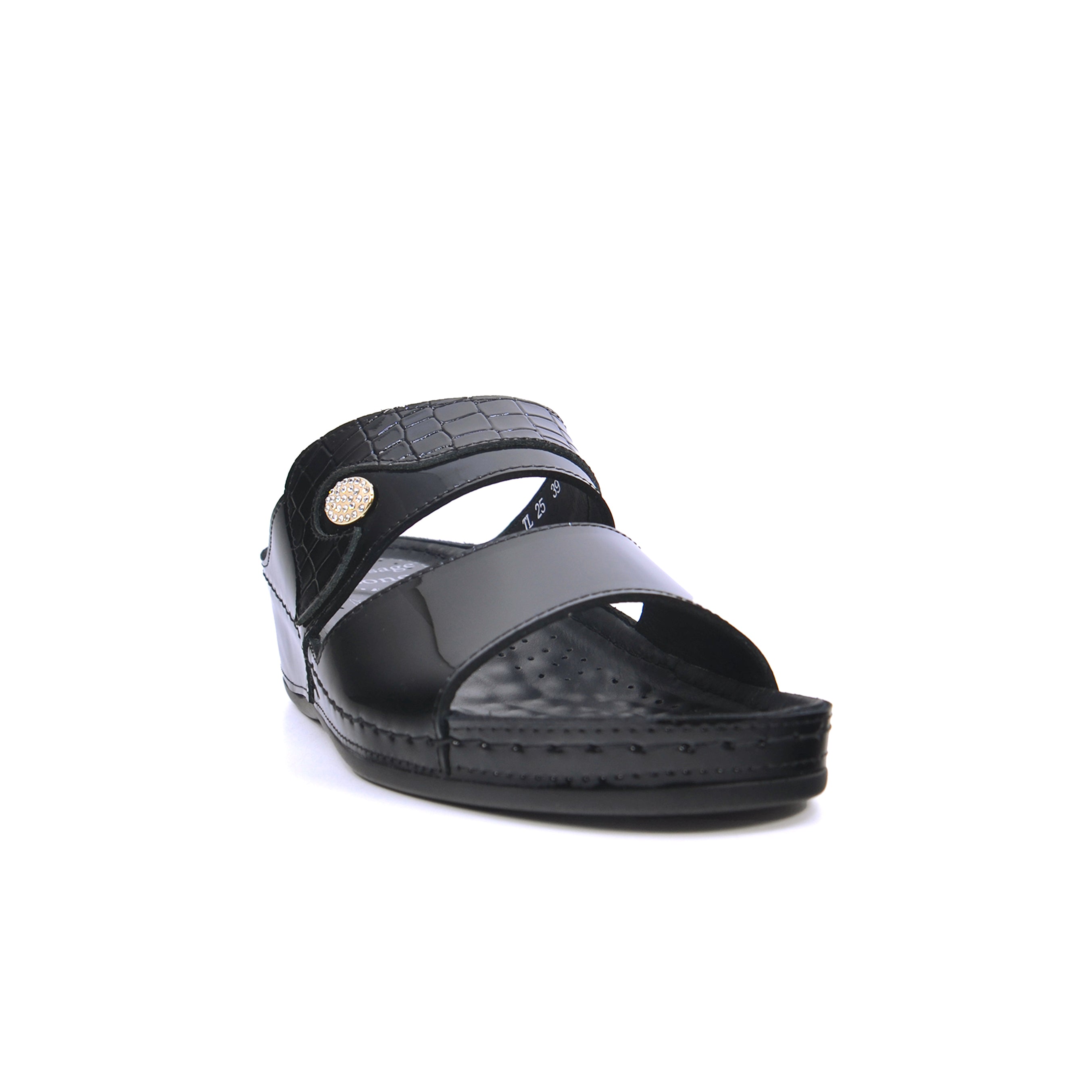 Think TL-25J Women's Sandals #color_Black