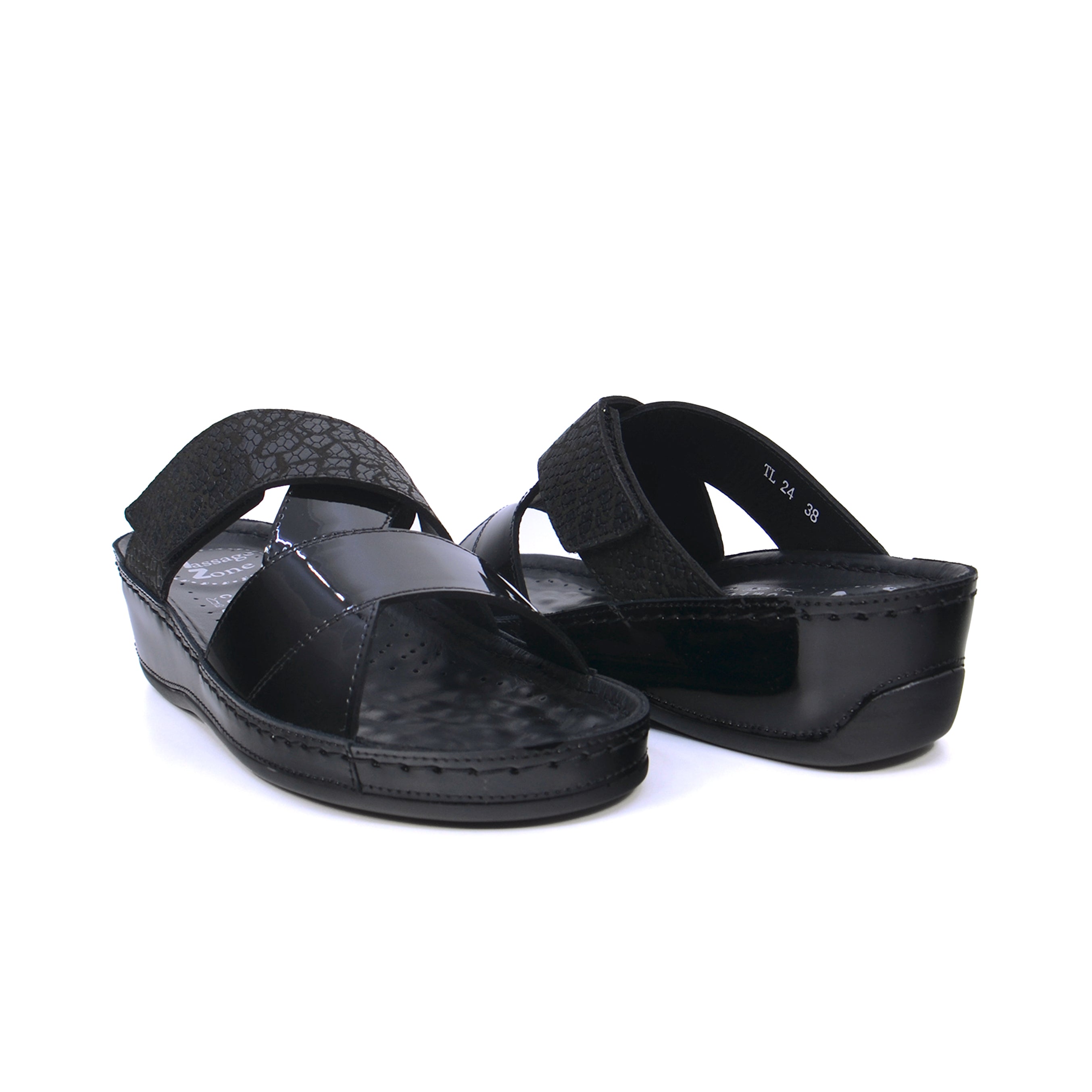 Think TL-24 Women's Sandals #color_Black