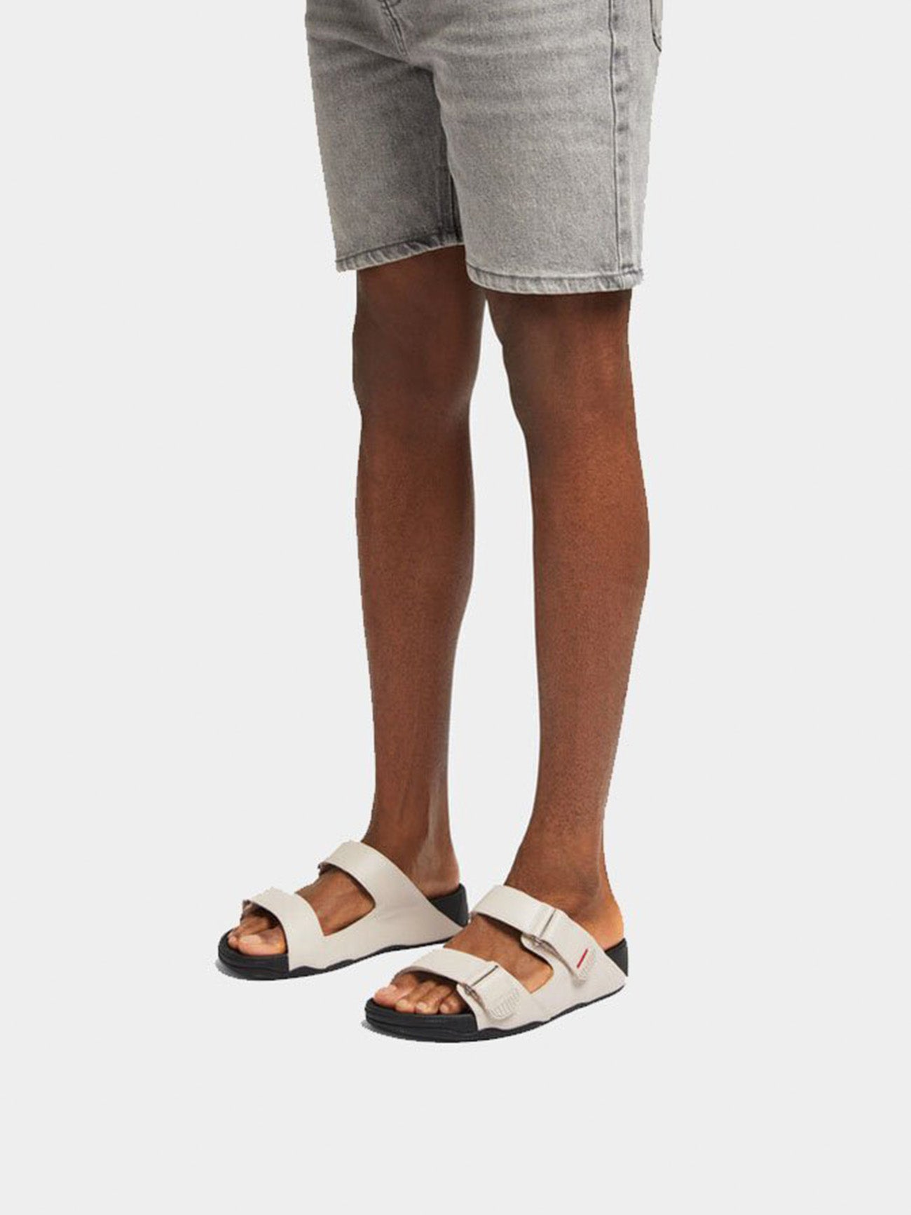 Fitflop Men's Gogh Moc Adjustable Leather Slides #color_Clay Gray