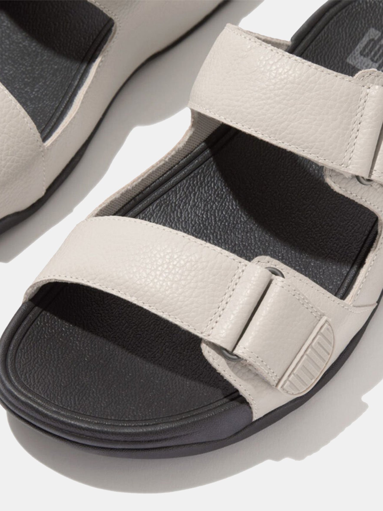 Fitflop Men's Gogh Moc Adjustable Leather Slides #color_Clay Gray