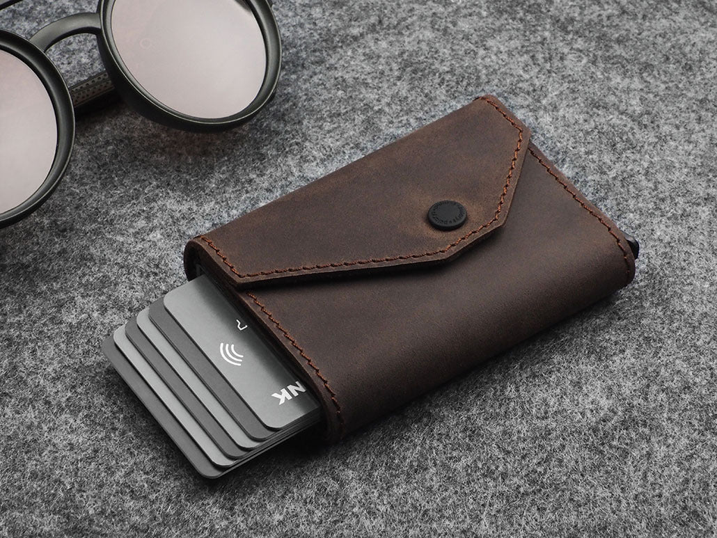 Pularys Porter Go Wallet - Hunter Leather #color_Brown