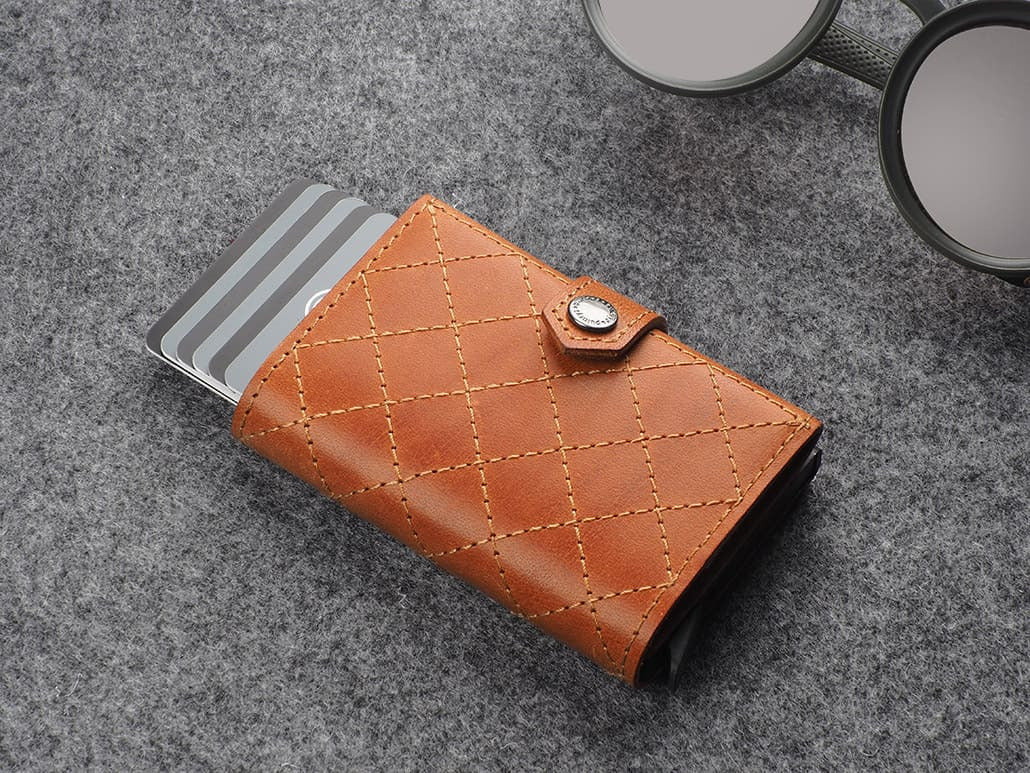 Pularys Hiker - Chic Decor Wallet - Nomad Leather #color_Cognac