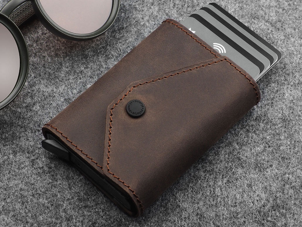 Pularys Porter Go Wallet - Hunter Leather #color_Brown