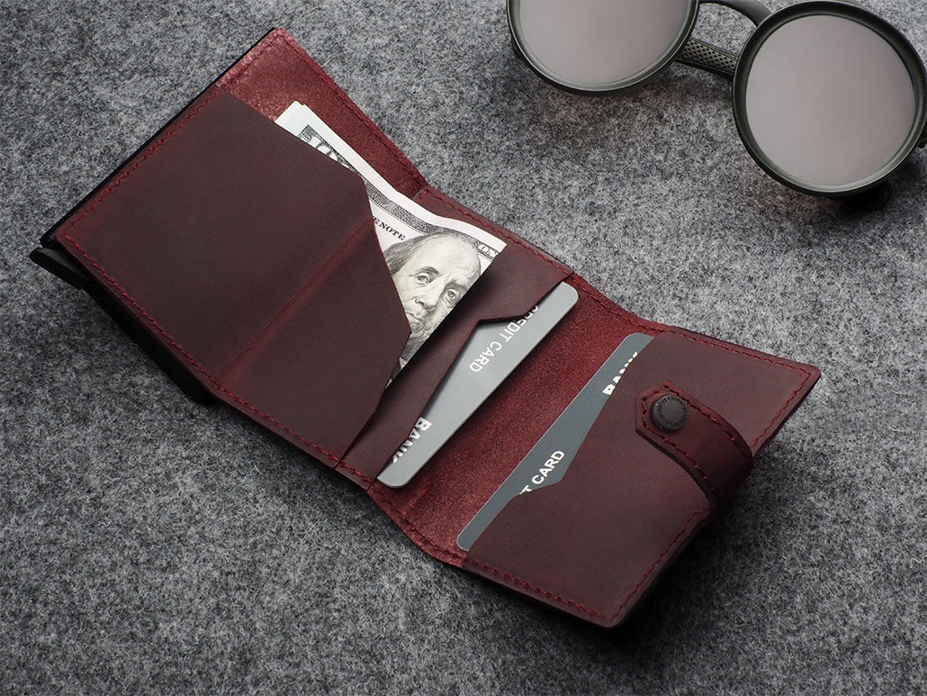 Pularys Hiker Wallet - Hunter Leather #color_Maroon