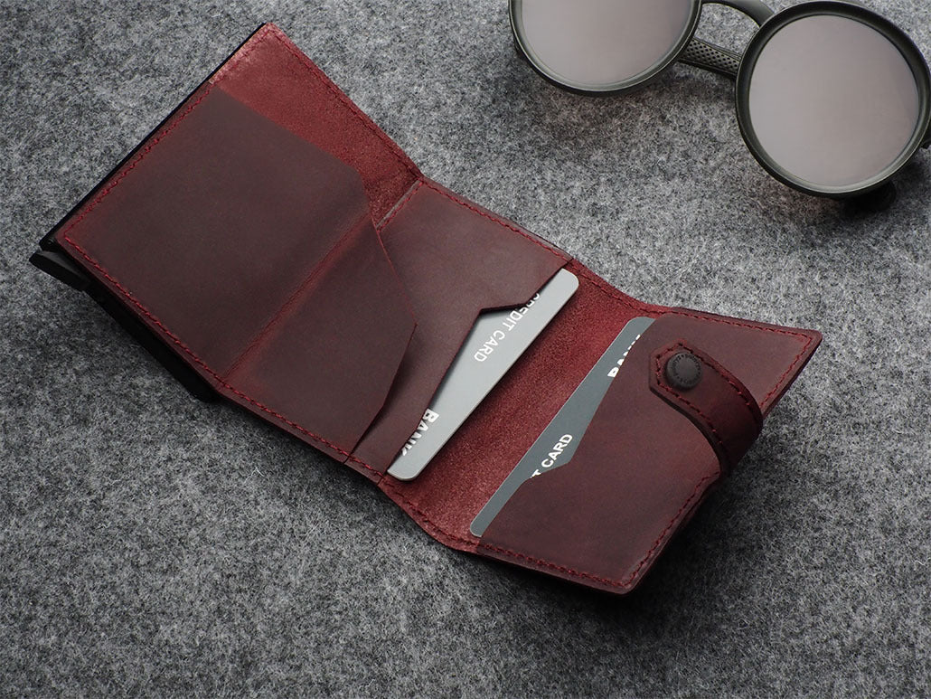 Pularys Hiker Wallet - Hunter Leather #color_Maroon