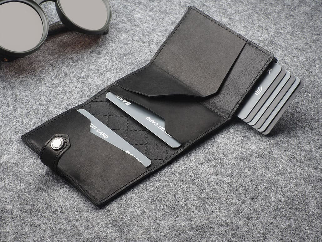 Pularys Hiker - Chic Decor Wallet - Nomad Leather #color_Black