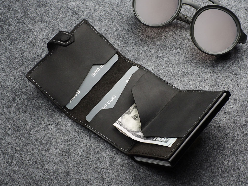Pularys Hiker Wallet - Hunter Leather #color_Black
