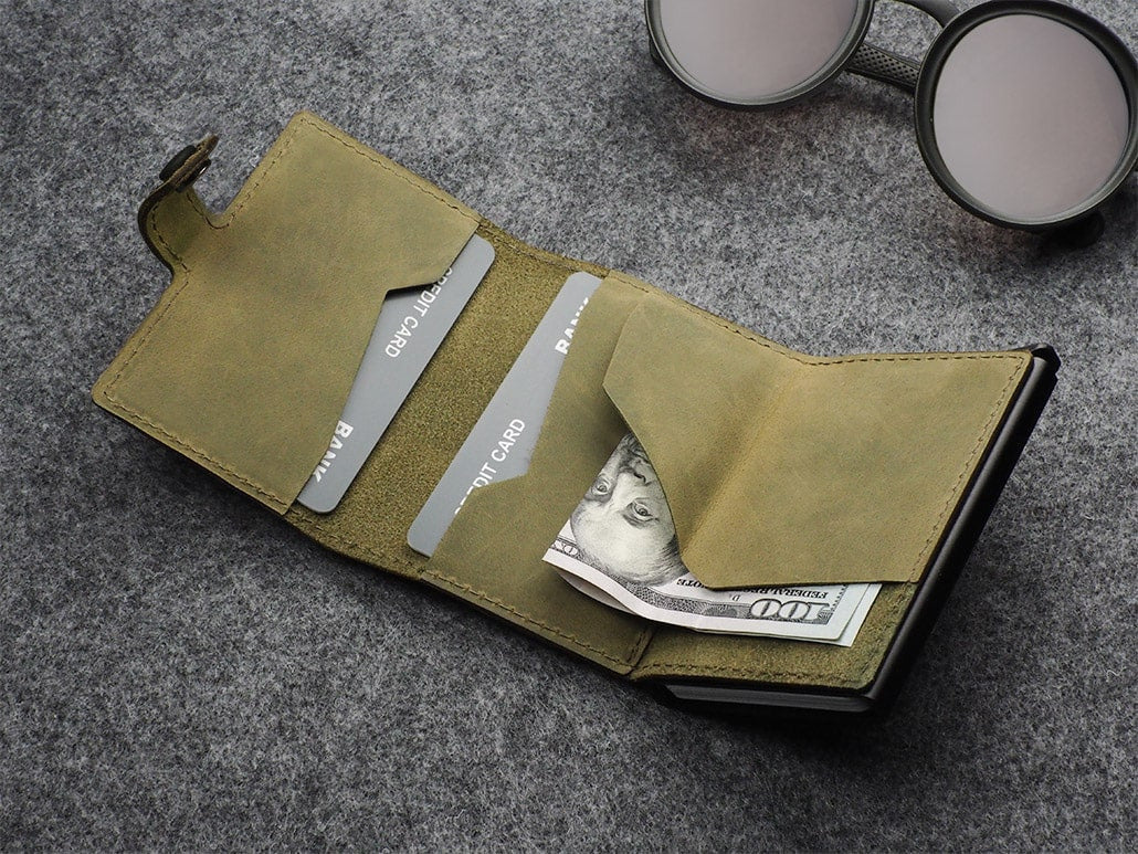 Pularys Hiker Wallet - Hunter Leather #color_Olive