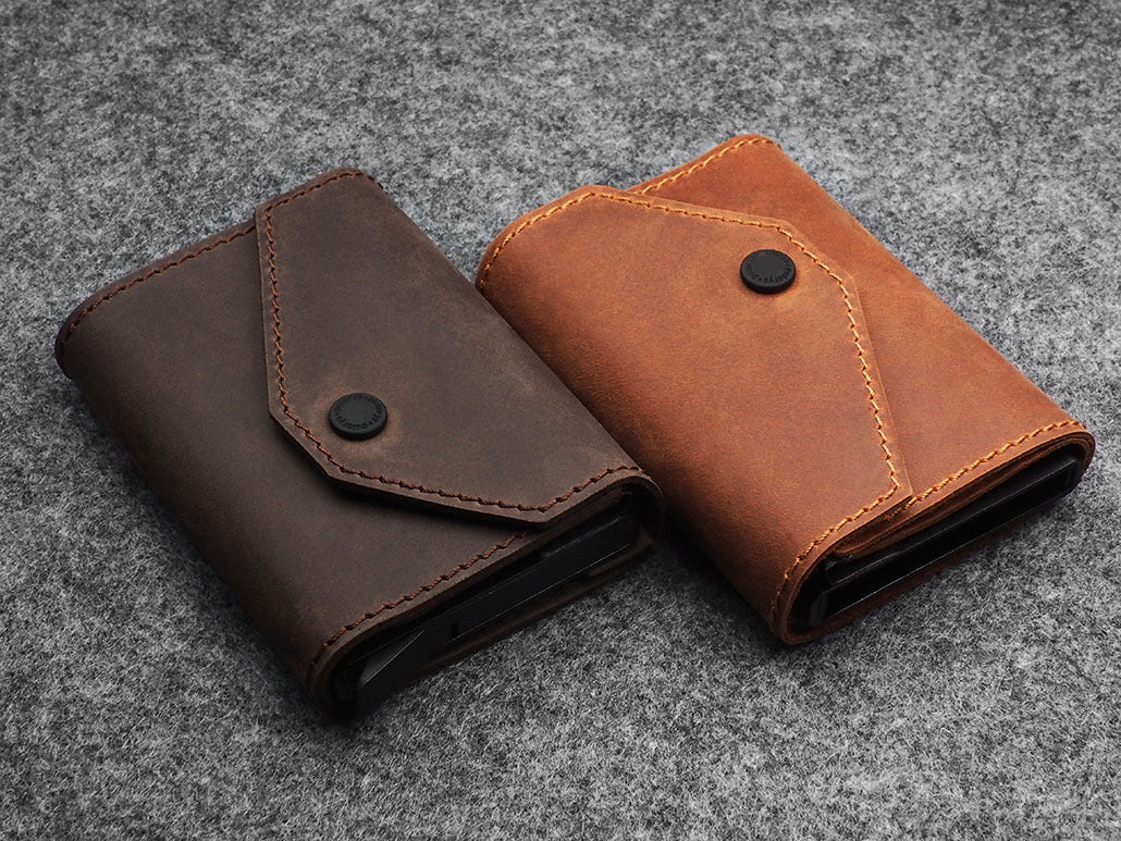 Pularys Porter Go Wallet - Hunter Leather #color_Brown