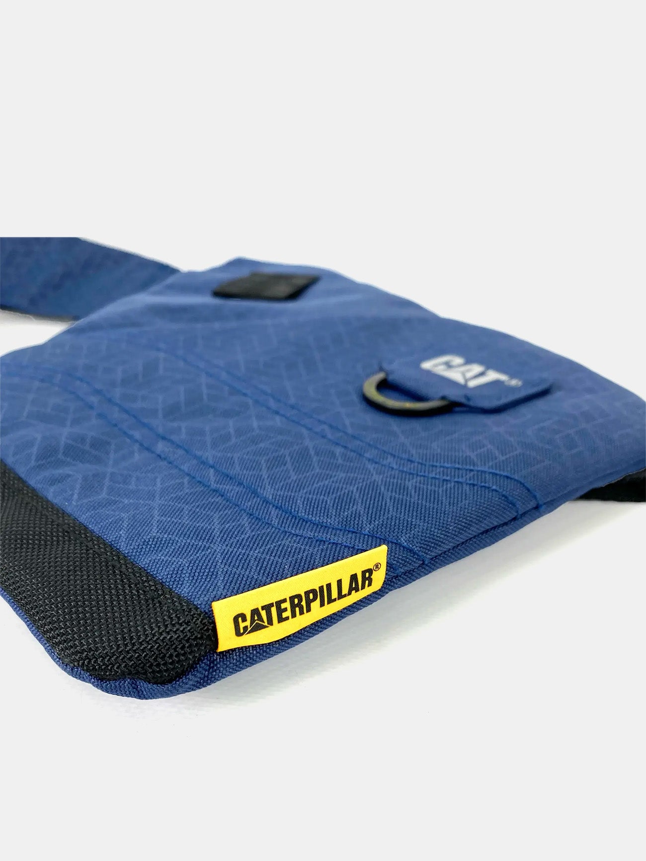 Caterpillar Millennial Classic Jones Slim Travel Bag #color_Blue