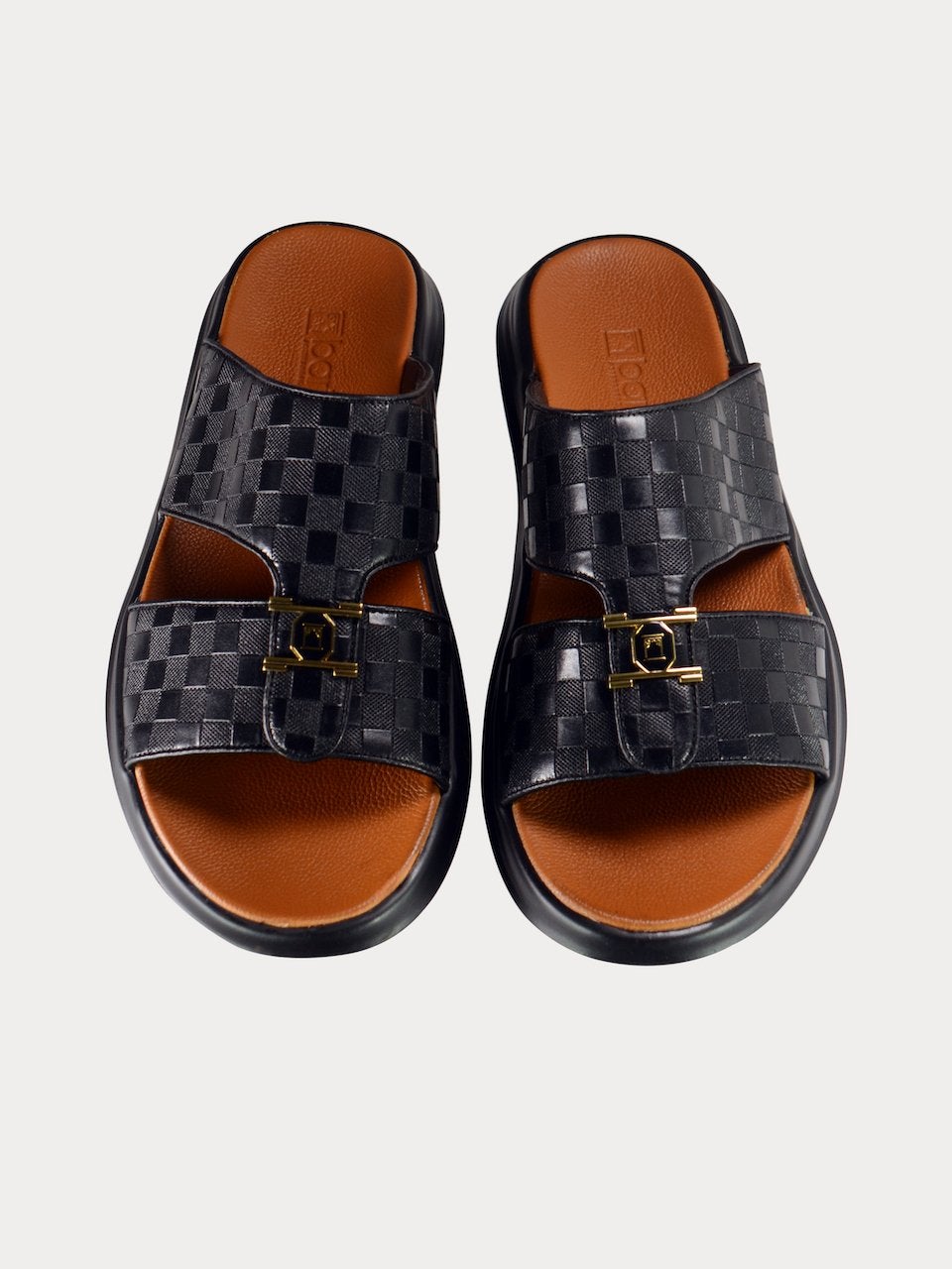 Barjeel Uno B197093 Check Detail Arabic Leather Sandals #color_Black