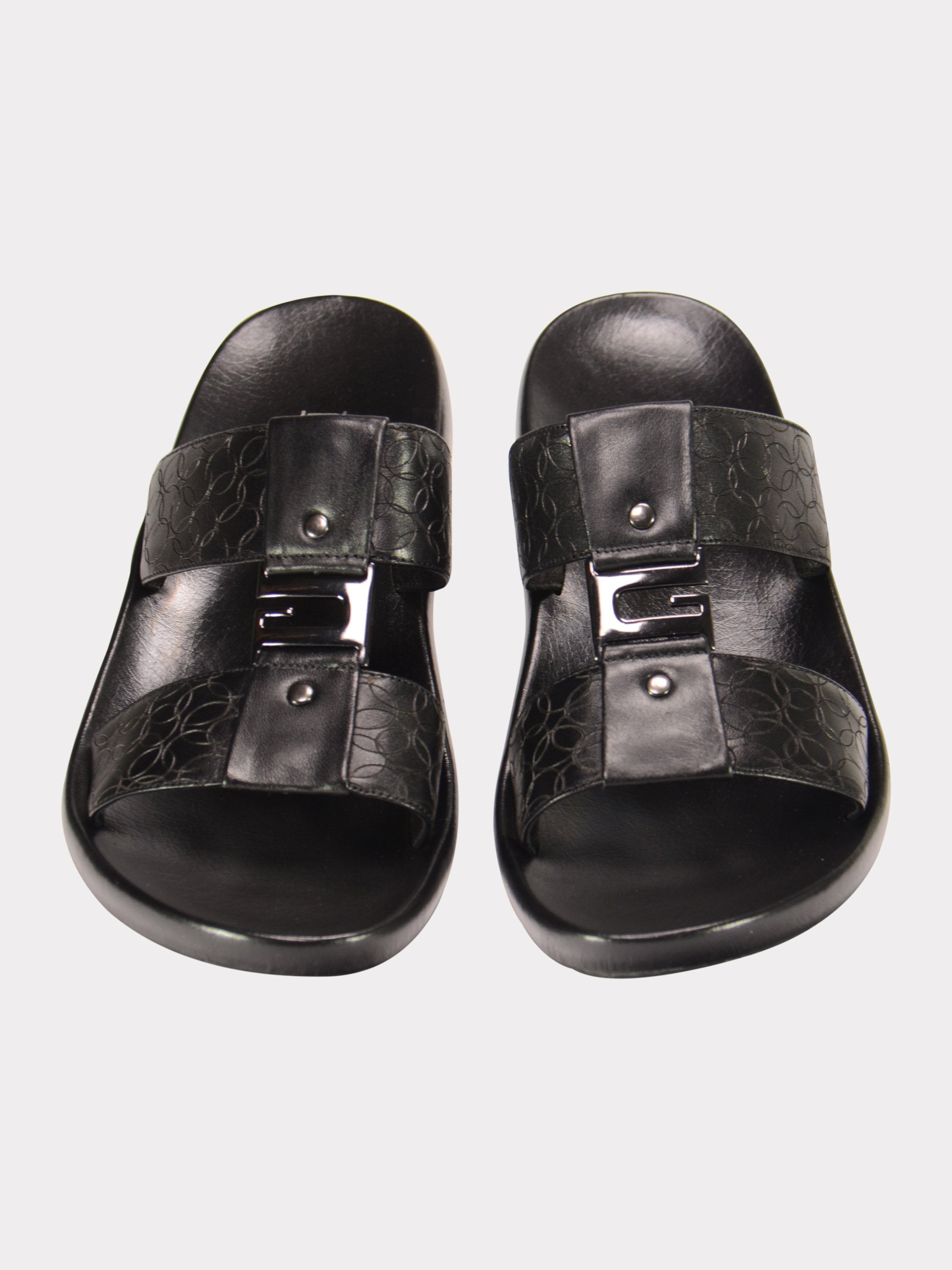 Barjeel Uno 0192110 Circle Print G Buckle Arabic Sandals #color_Black