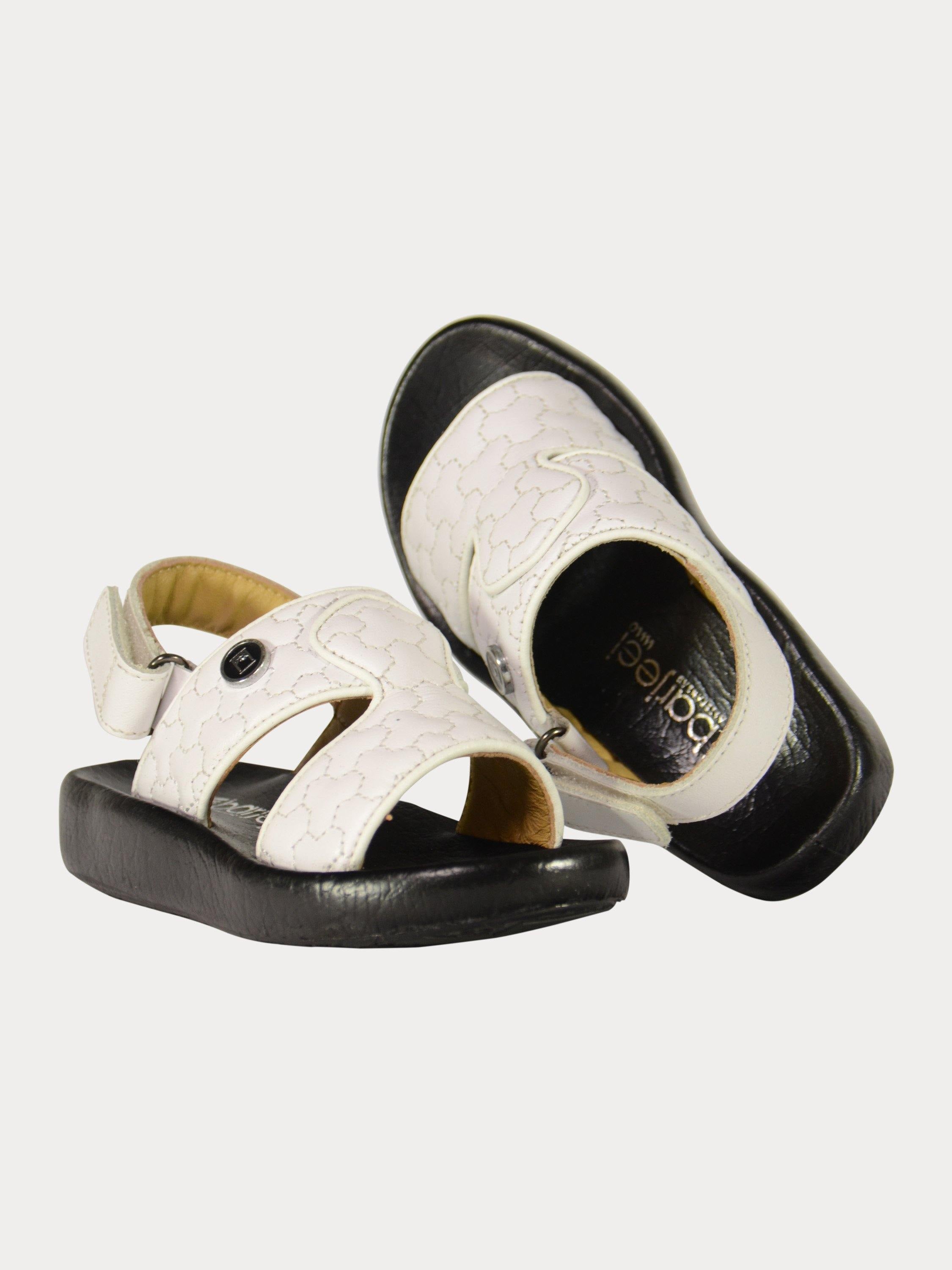 Barjeel Uno 2192010 Quilted Strap Arabic Leather Sandals #color_White