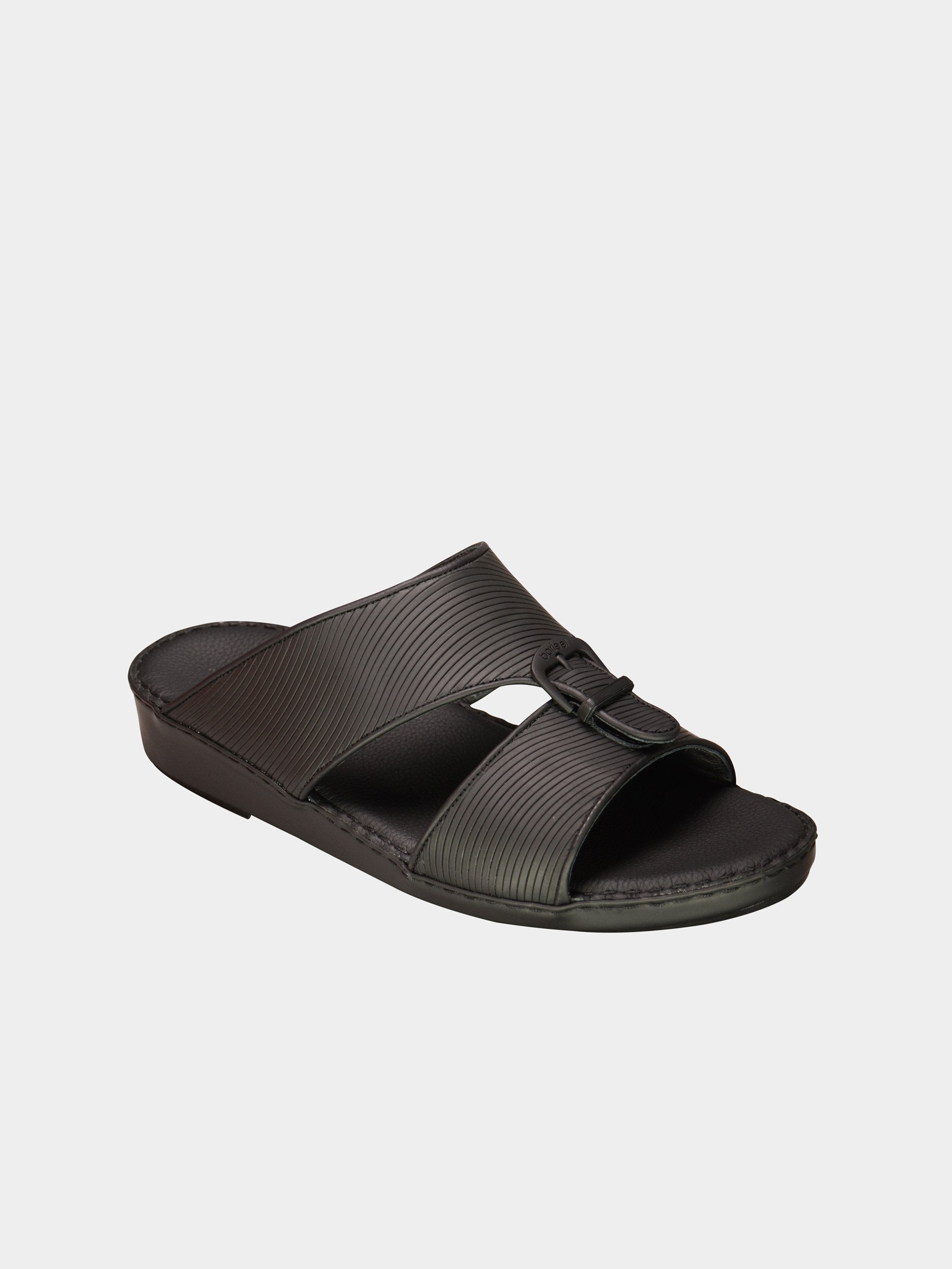 Barjeel Uno 001942 Textured Buckle Arabic Leather Sandals #color_Black