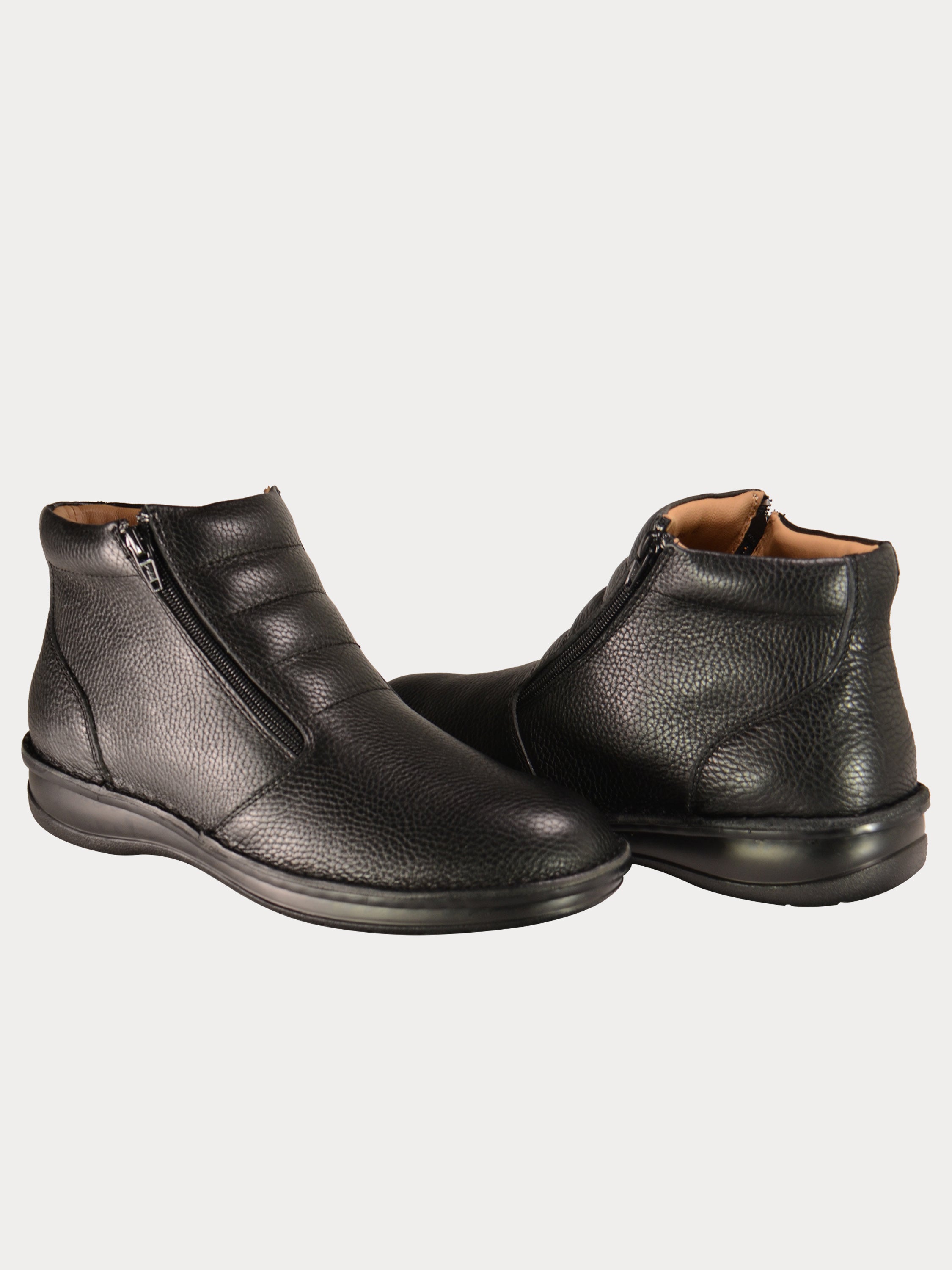 Michael Morgan 1982 Men's Ankle Boots #color_Black