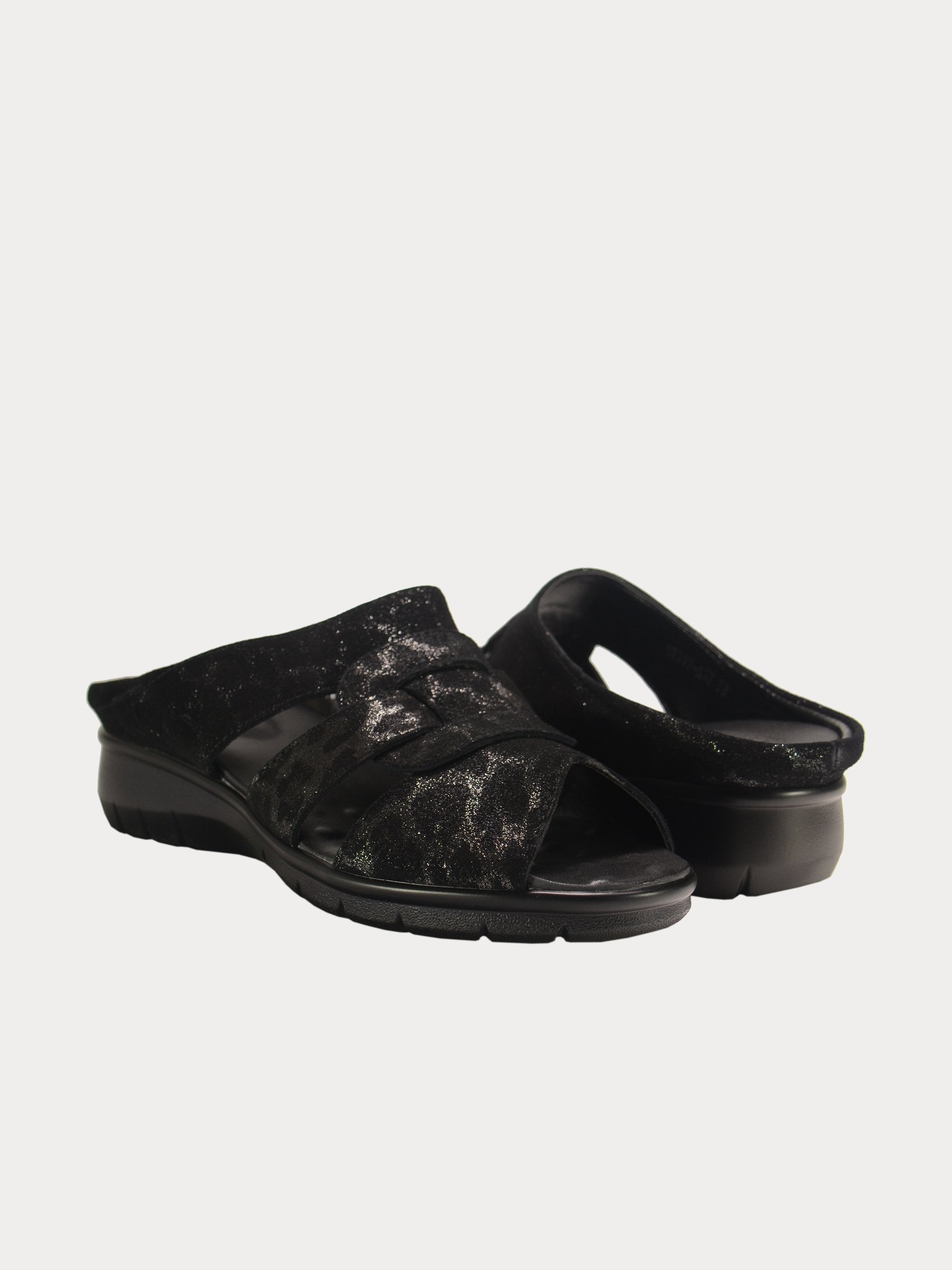 Michelle Morgan 1839717 Animal Print Slider Sandals #color_Black