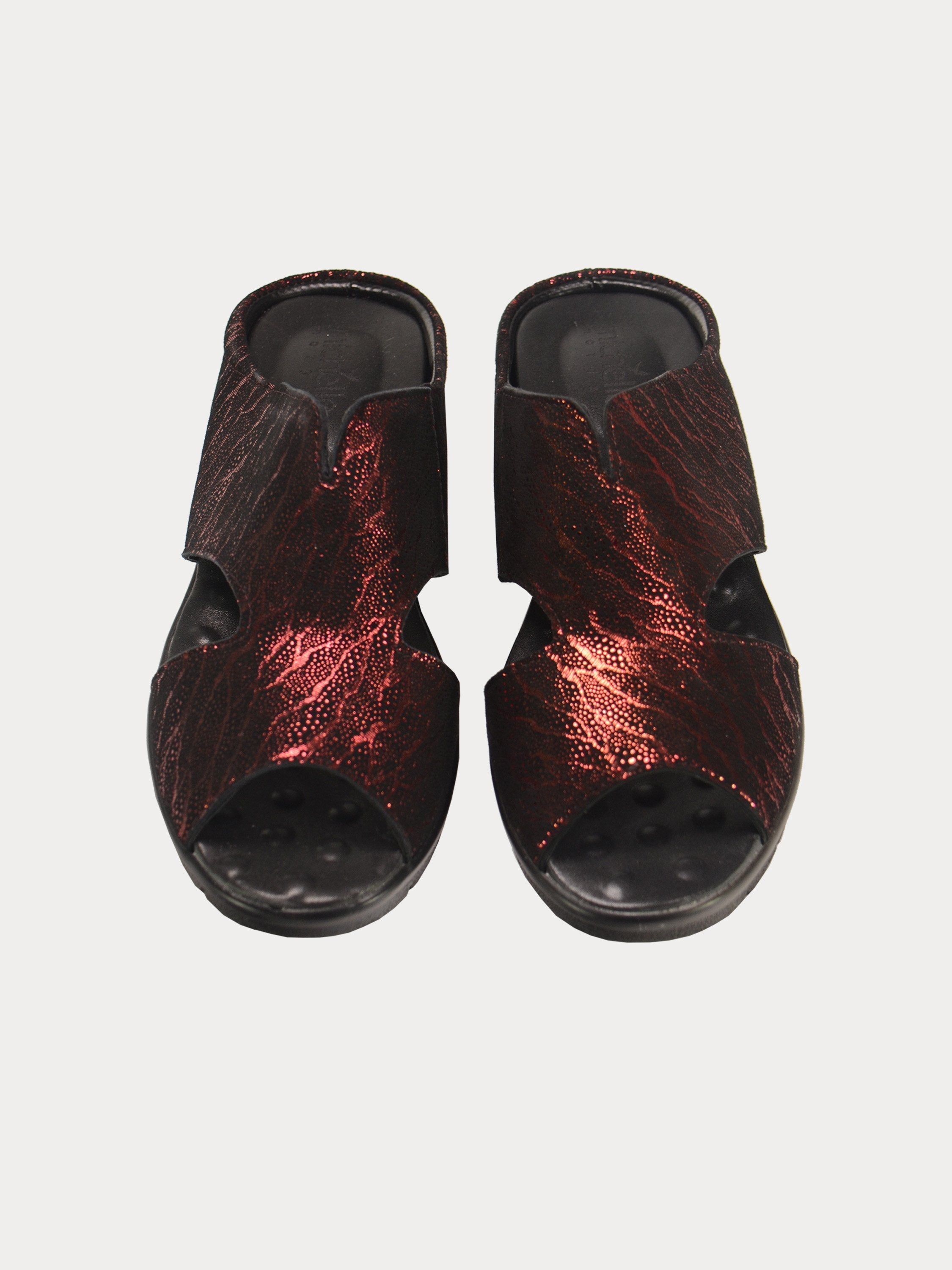 Michelle Morgan 1839715 Rustic Print Slider Sandals #color_Red