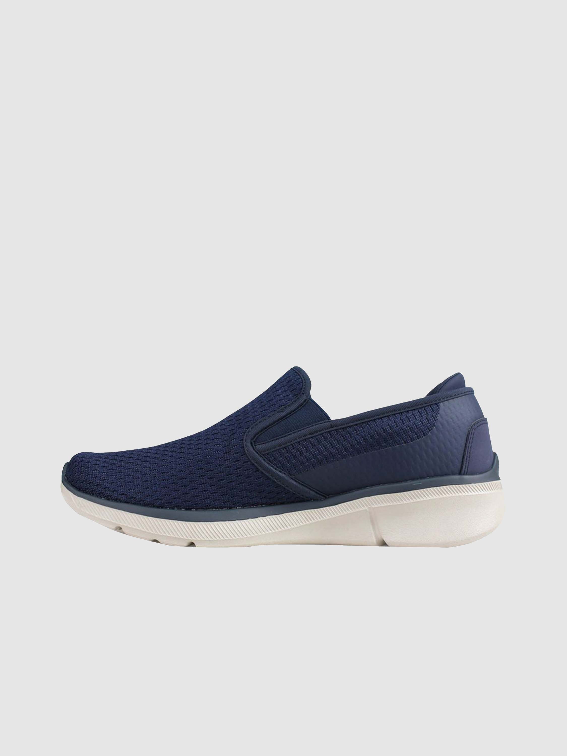 Skechers relaxed fit top equalizer 3.0