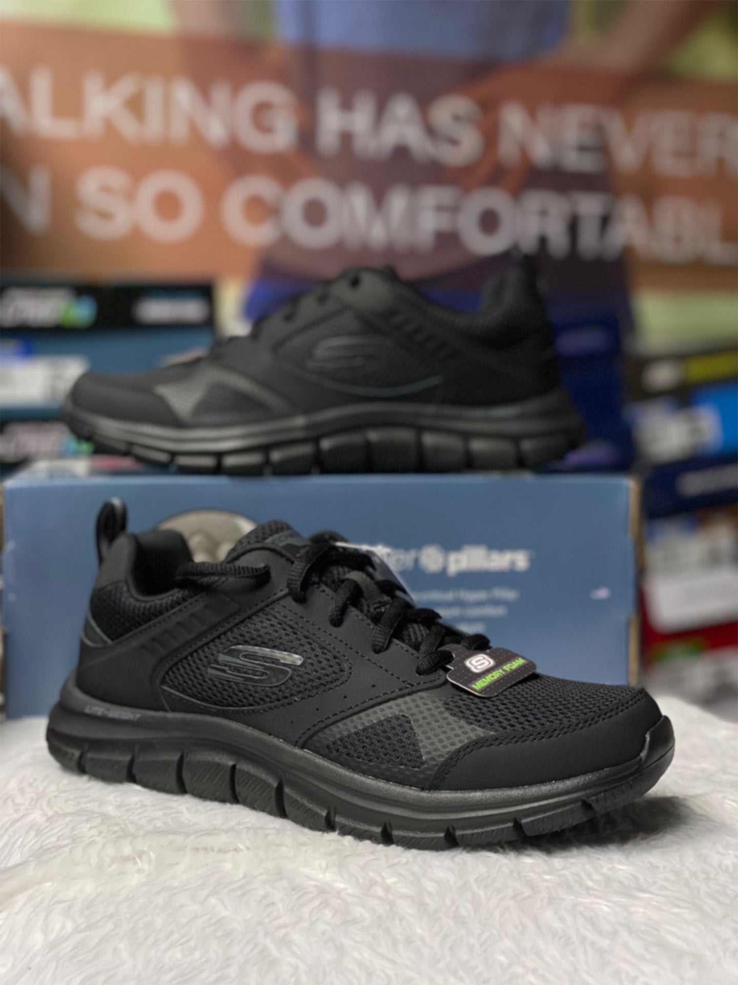 Skechers Men's Track - Syntac Trainers #color_Black