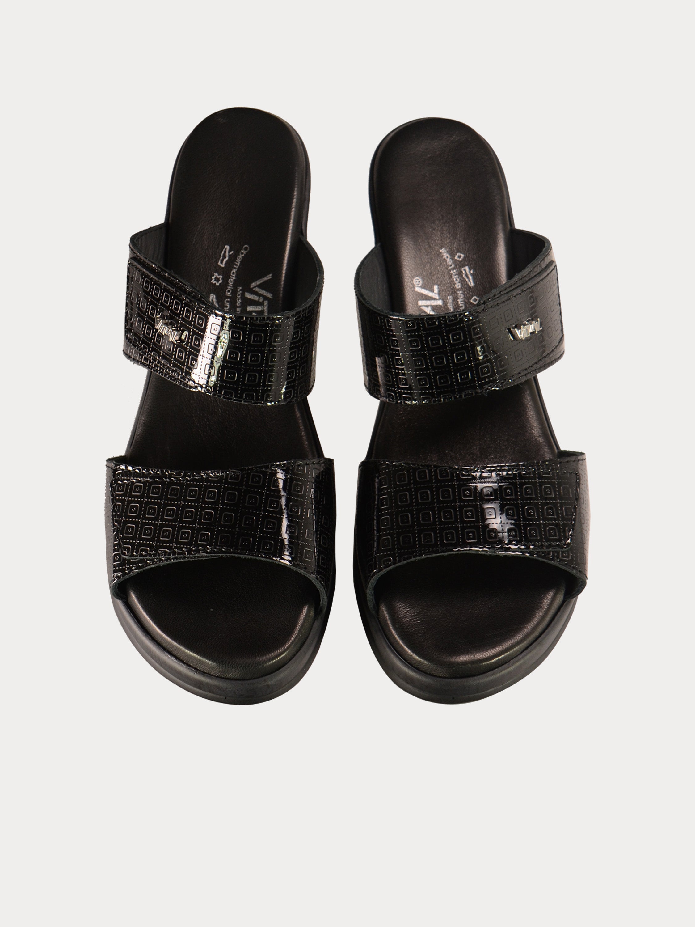Vital Square Detail Wedge Leather Sandals #color_Black