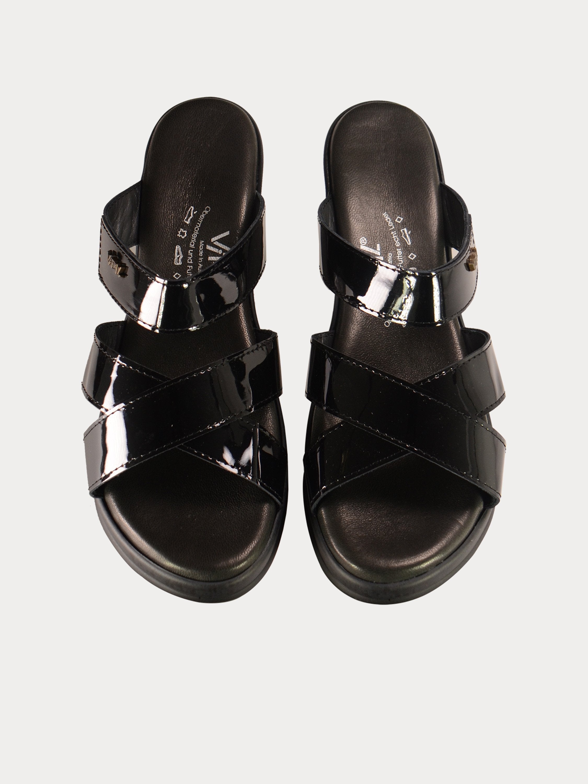 Vital Thin Strap Wedge Leather Sandals #color_Black
