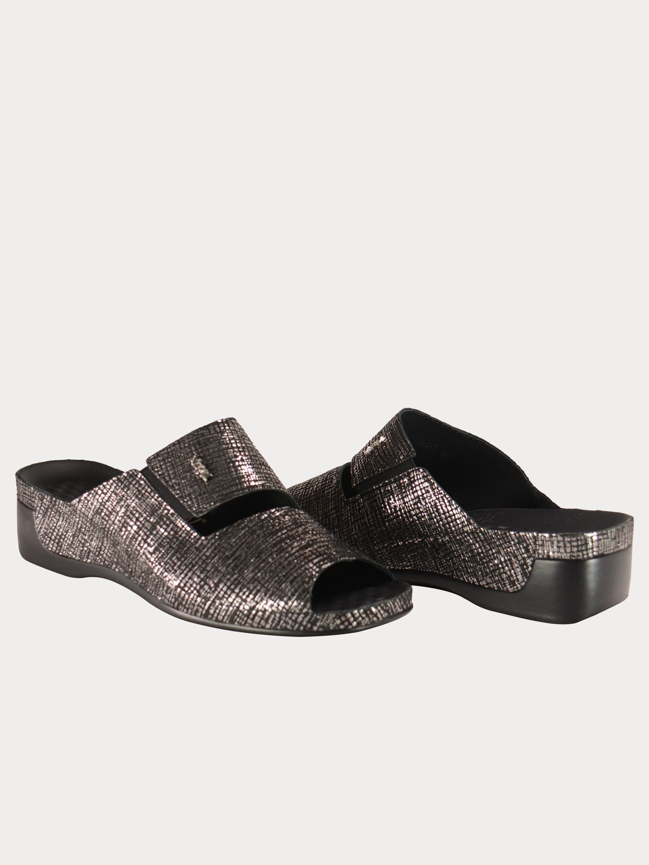 Vital Women's Glitzy Slider Sandals #color_Black