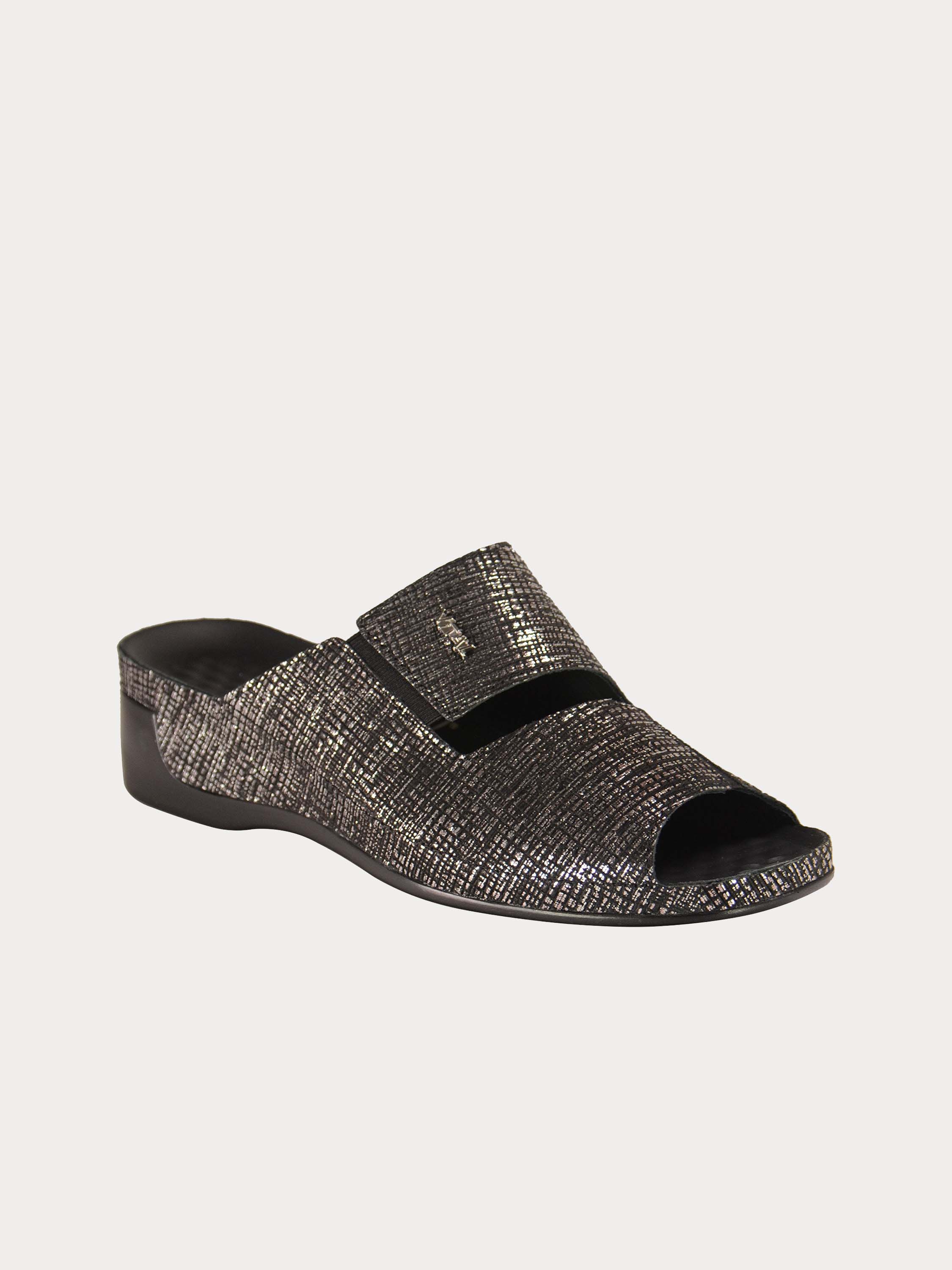 Vital Women's Glitzy Slider Sandals #color_Black