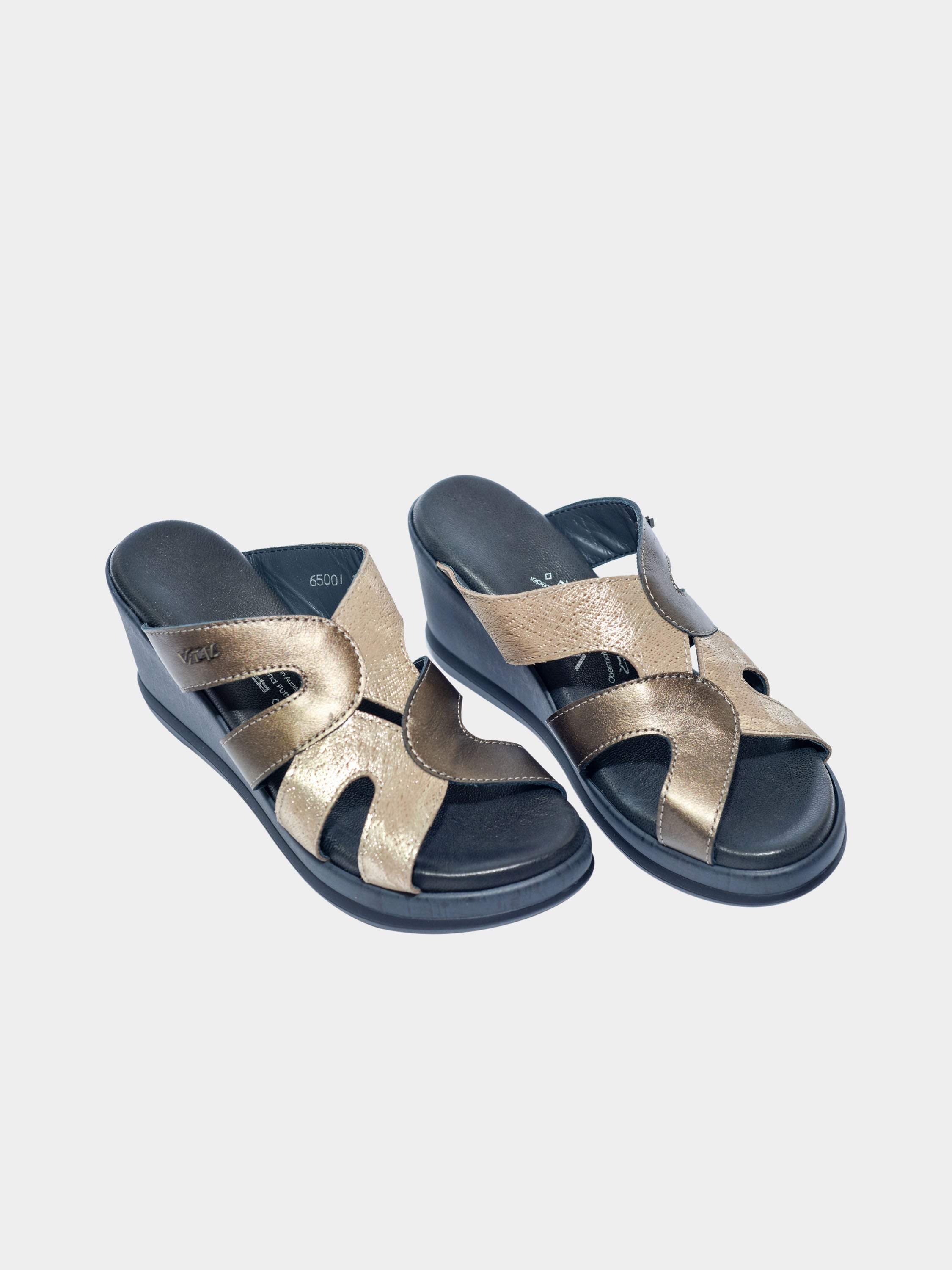 Vital Women's Patent Leather Detailed Wedges #color_Gold