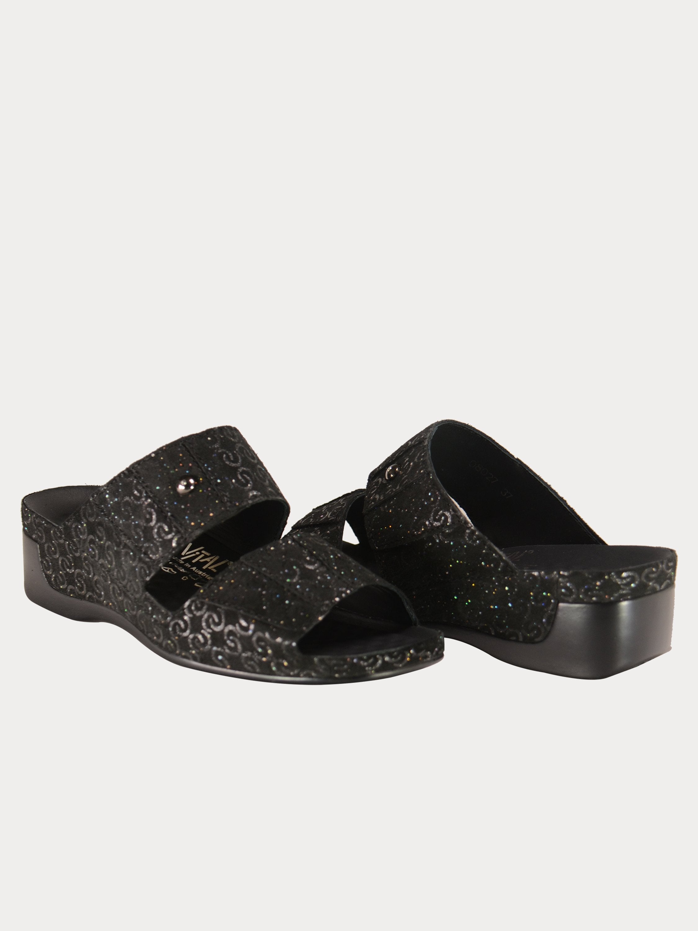 Vital Women's Slider Leather Sandals #color_Black