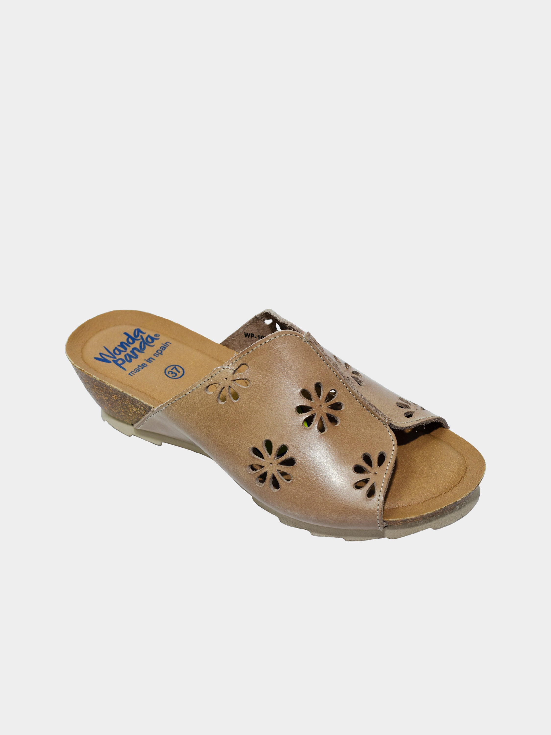 Wanda Panda Women's Belen Slip On Sandal #color_Beige