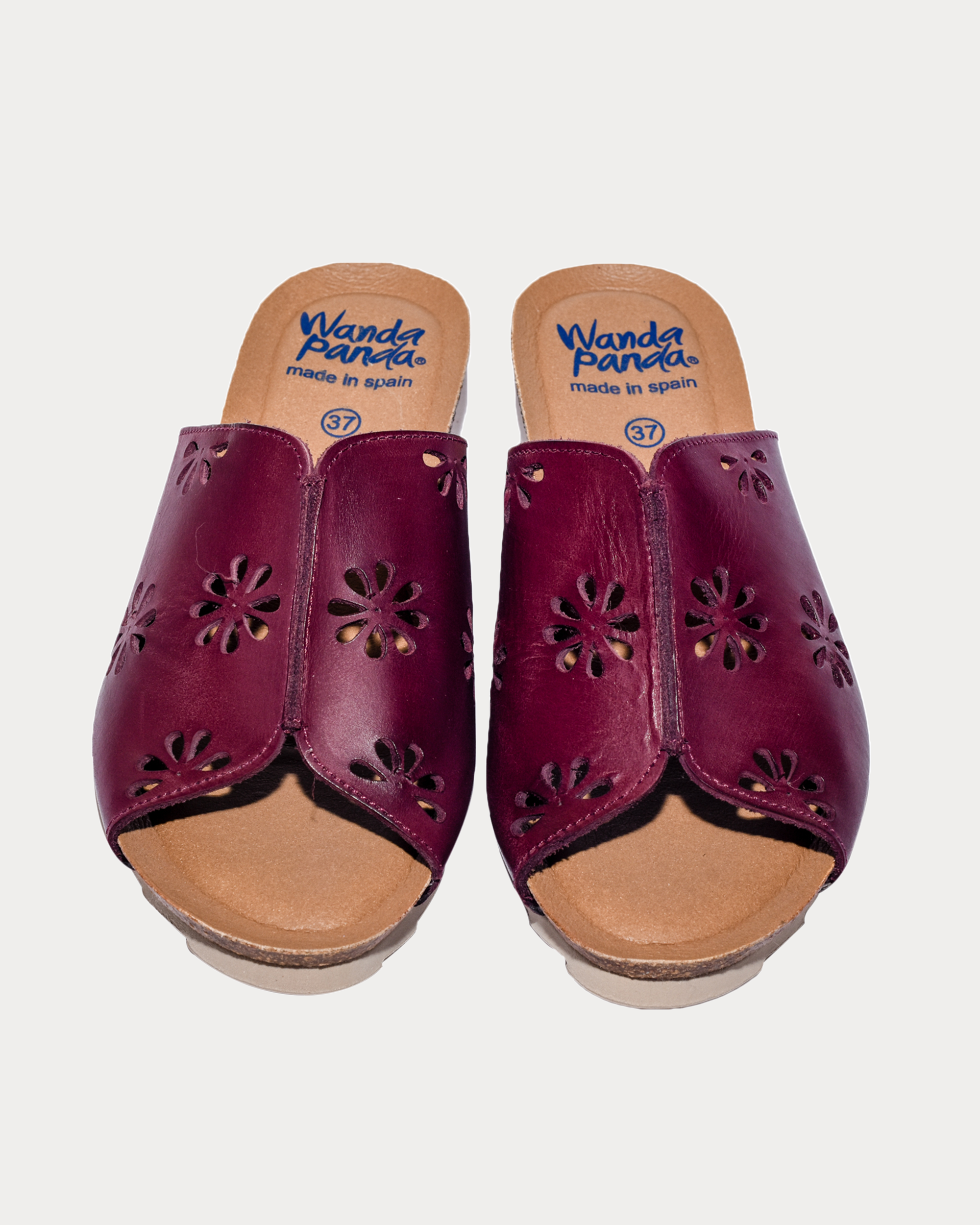 Wanda Panda Women's Belen Slip On Sandal #color_Maroon